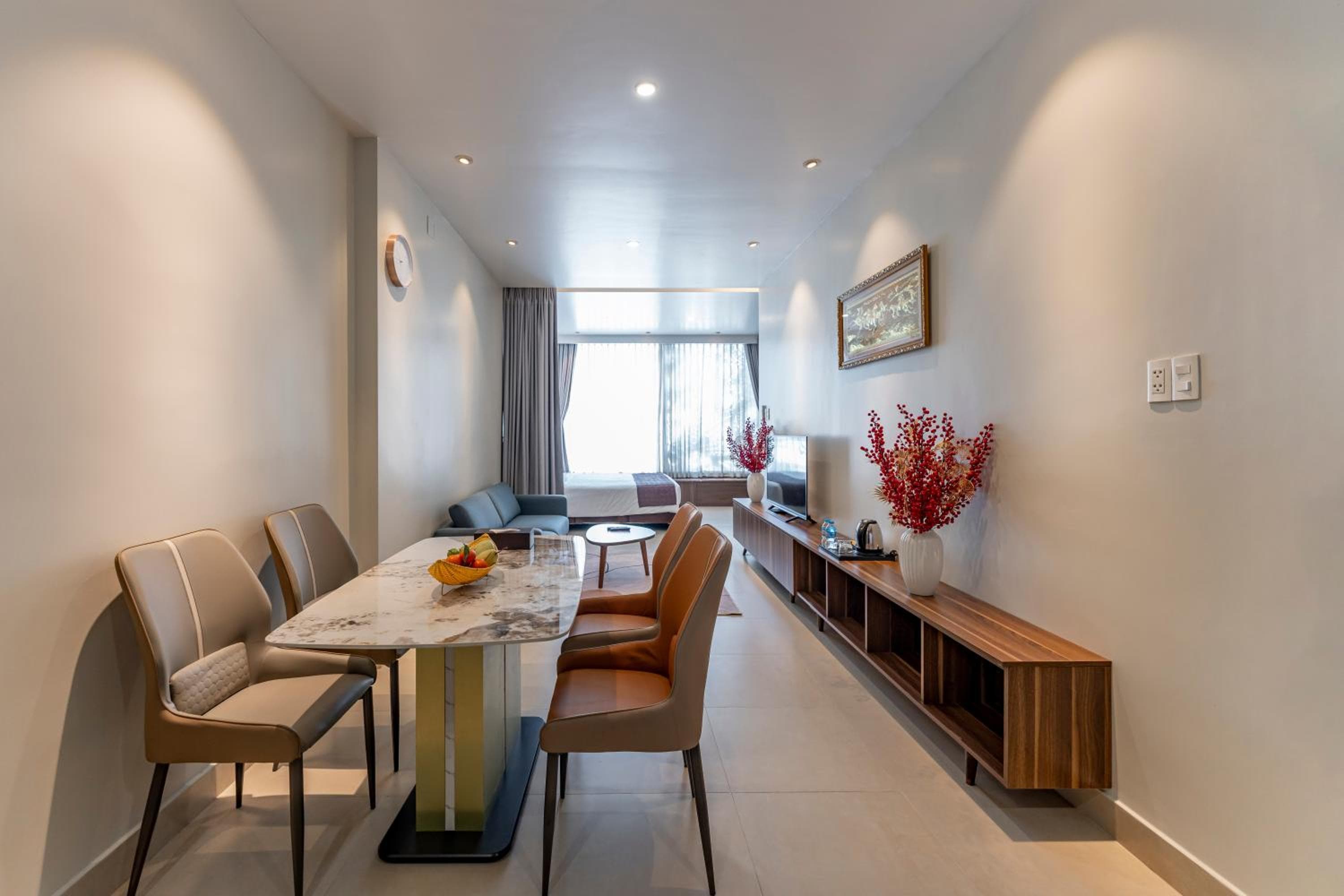 Thanh Long Hotel - Apartment, Ho Chi Minh City