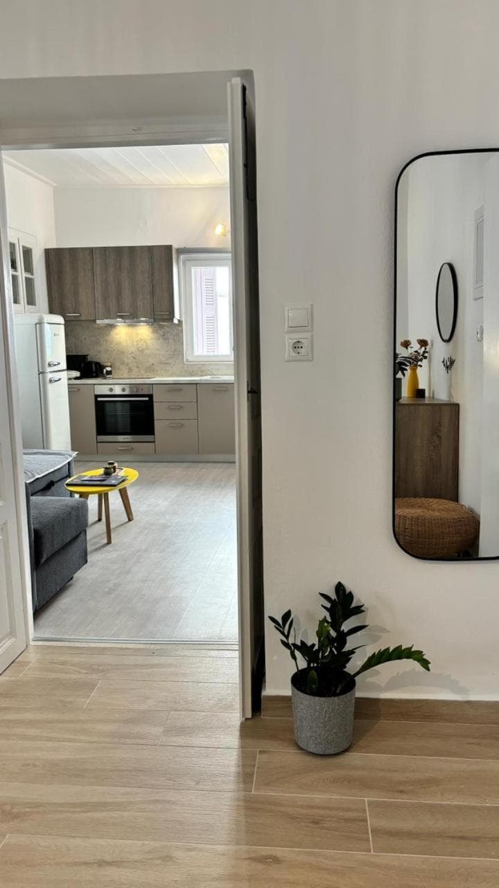Kazarma Central Suites - Apartment Complex, Aegina Town, photo 3