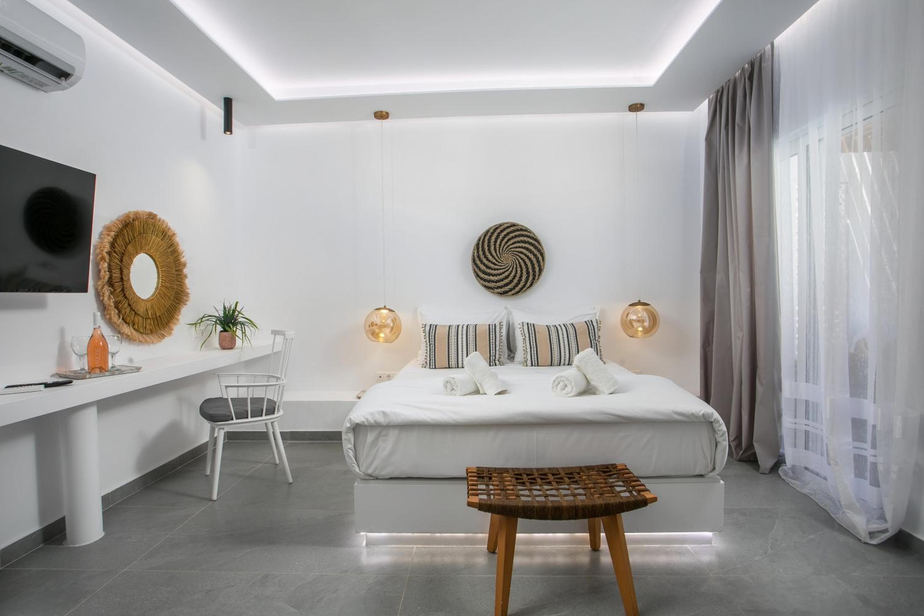 Calma Luxury Studios & Suites, Faliraki, photo 5