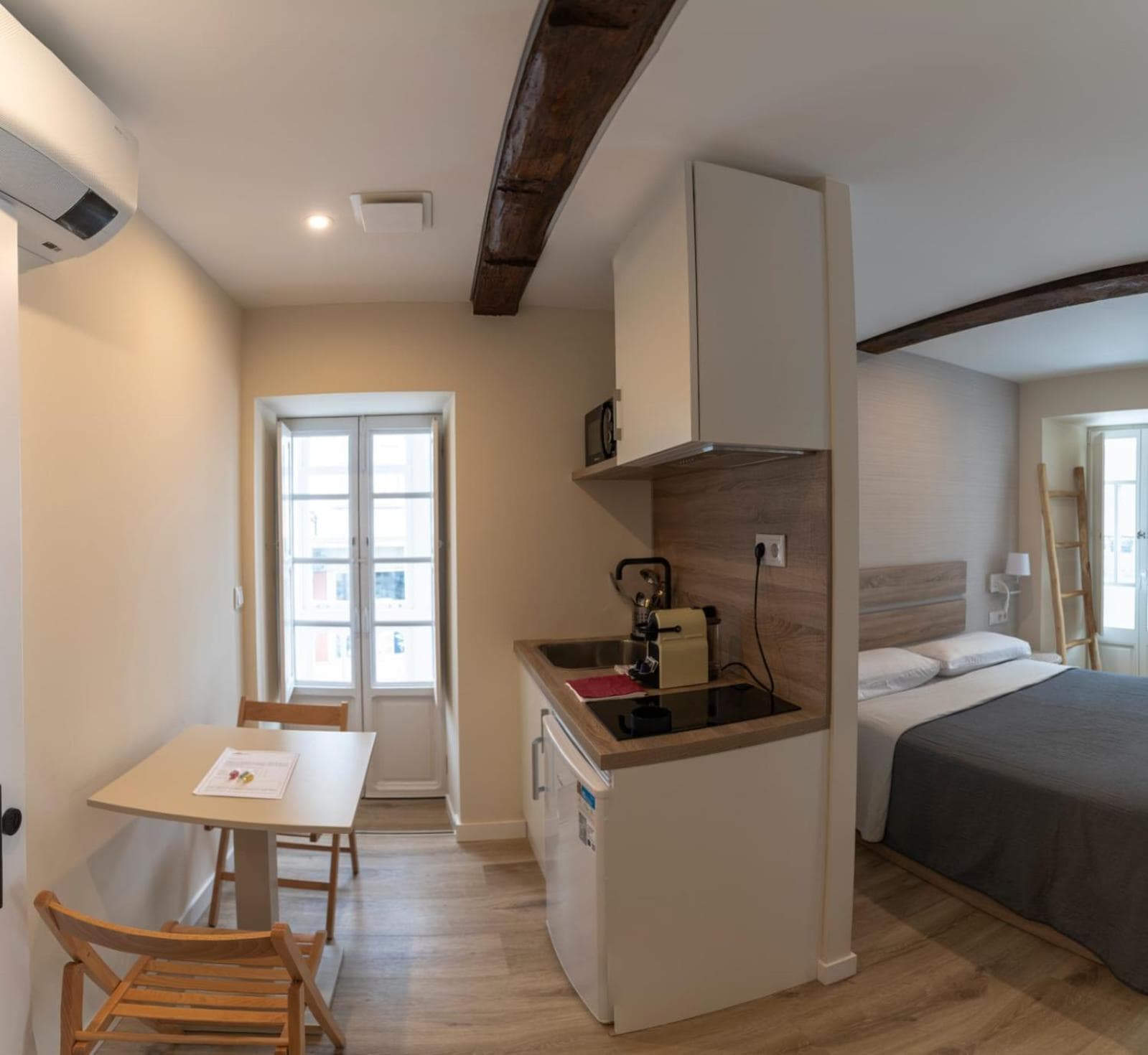 NOARU Apartamentos Deluxe, Ares, photo 6