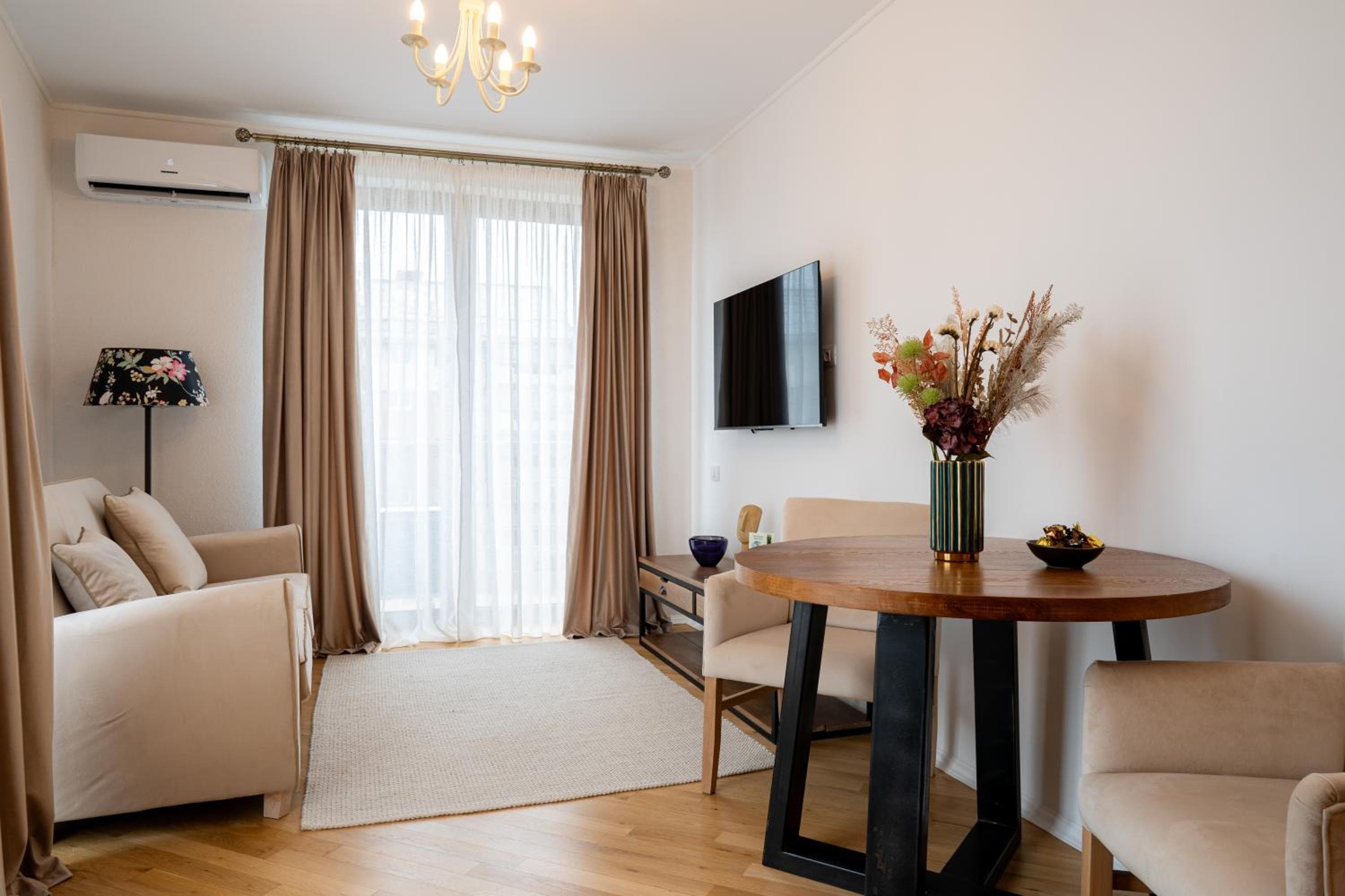 Hotel Aria Suites, Târgovişte, photo 2
