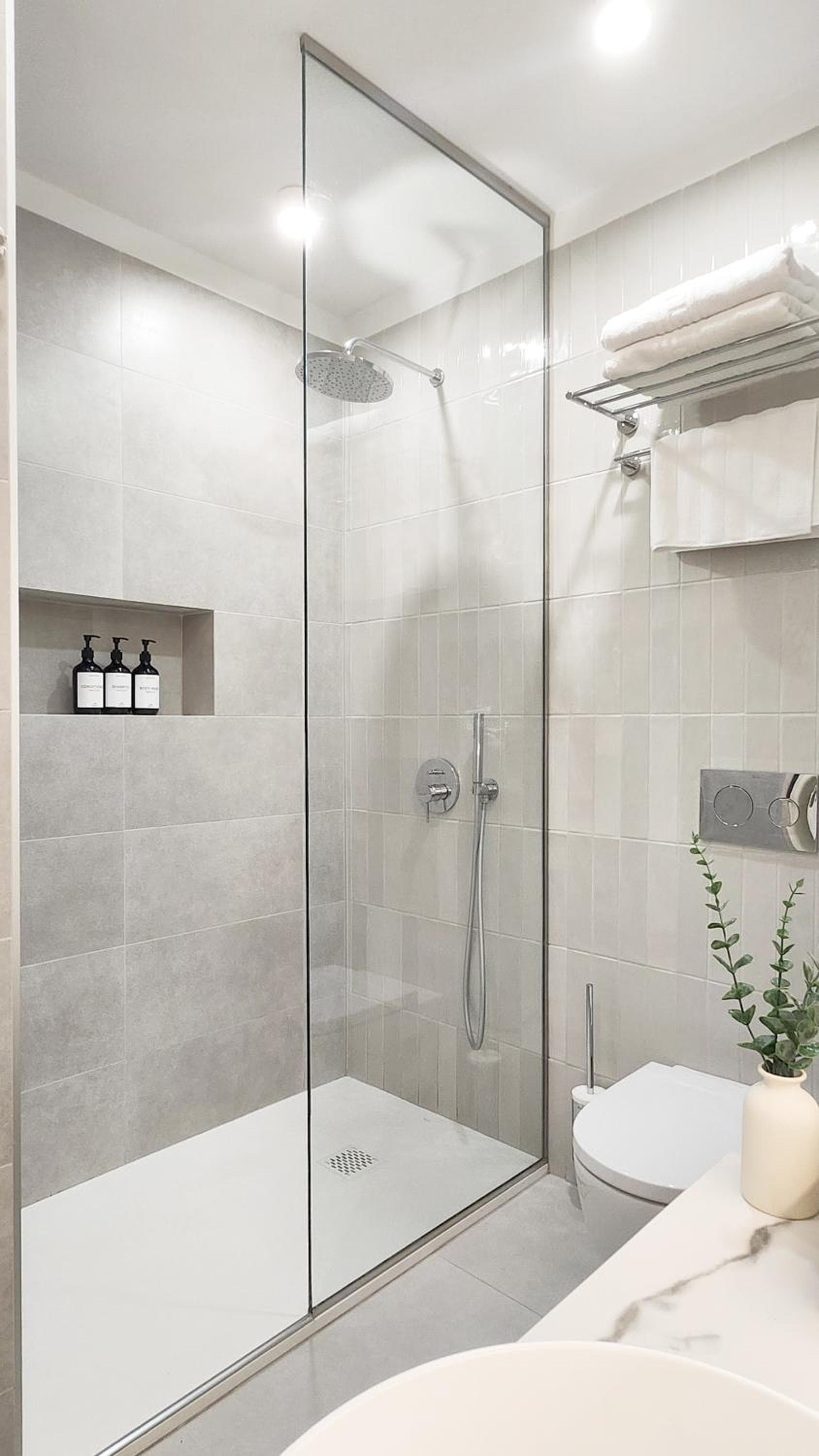 Bathroom at TMS Andorra Luxury ApartHotel, Las Americas, Pool&Beach