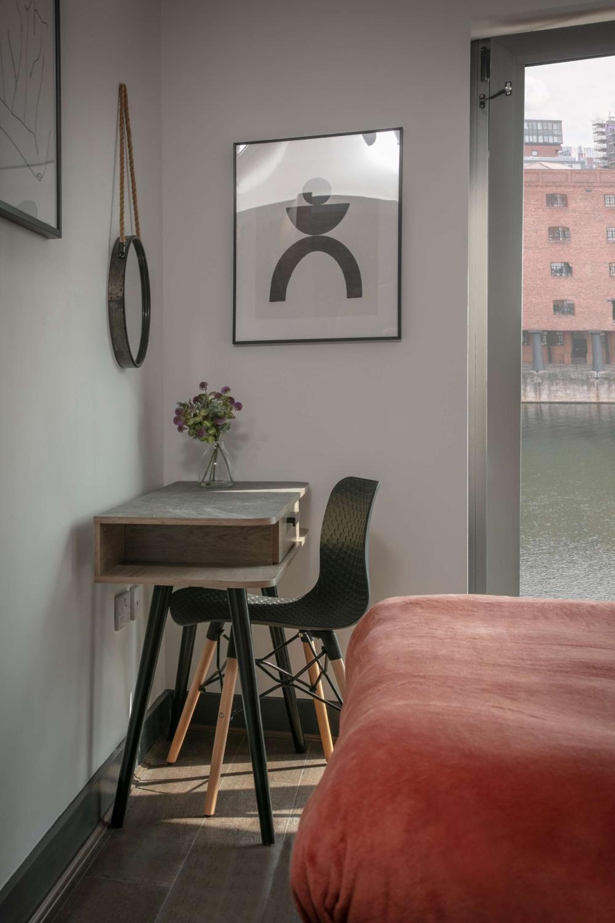 Dockside Aparthotel, Best Western Signature Collection, photo 2