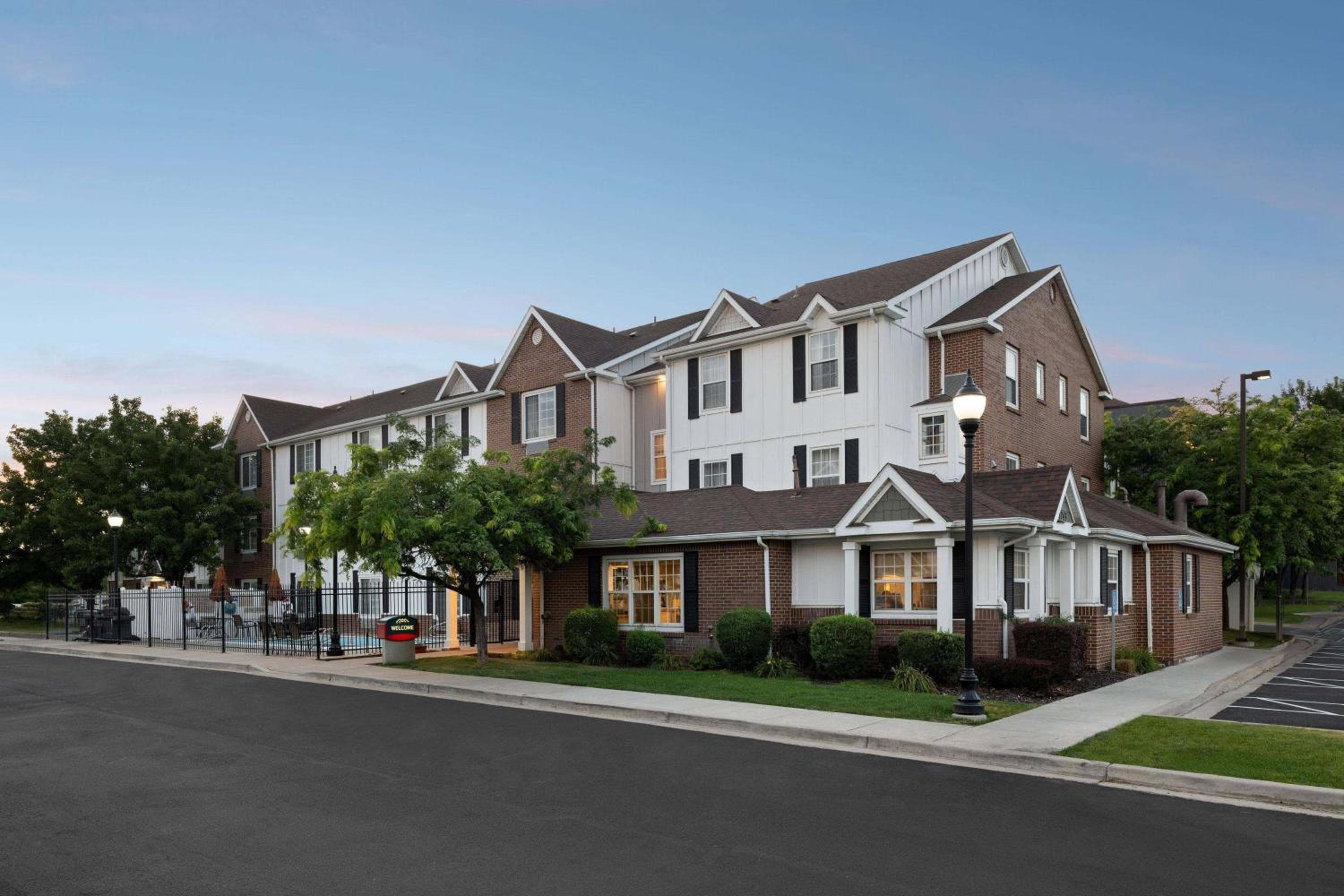 Building at TownePlace Suites Salt Lake City Layton