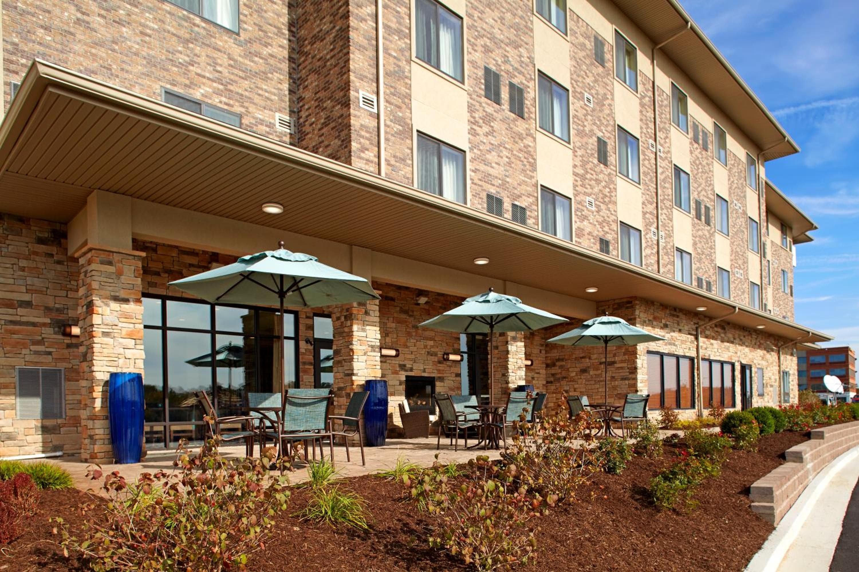 Hawthorn Suites by Wyndham Bridgeport, Bridgeport, photo 3