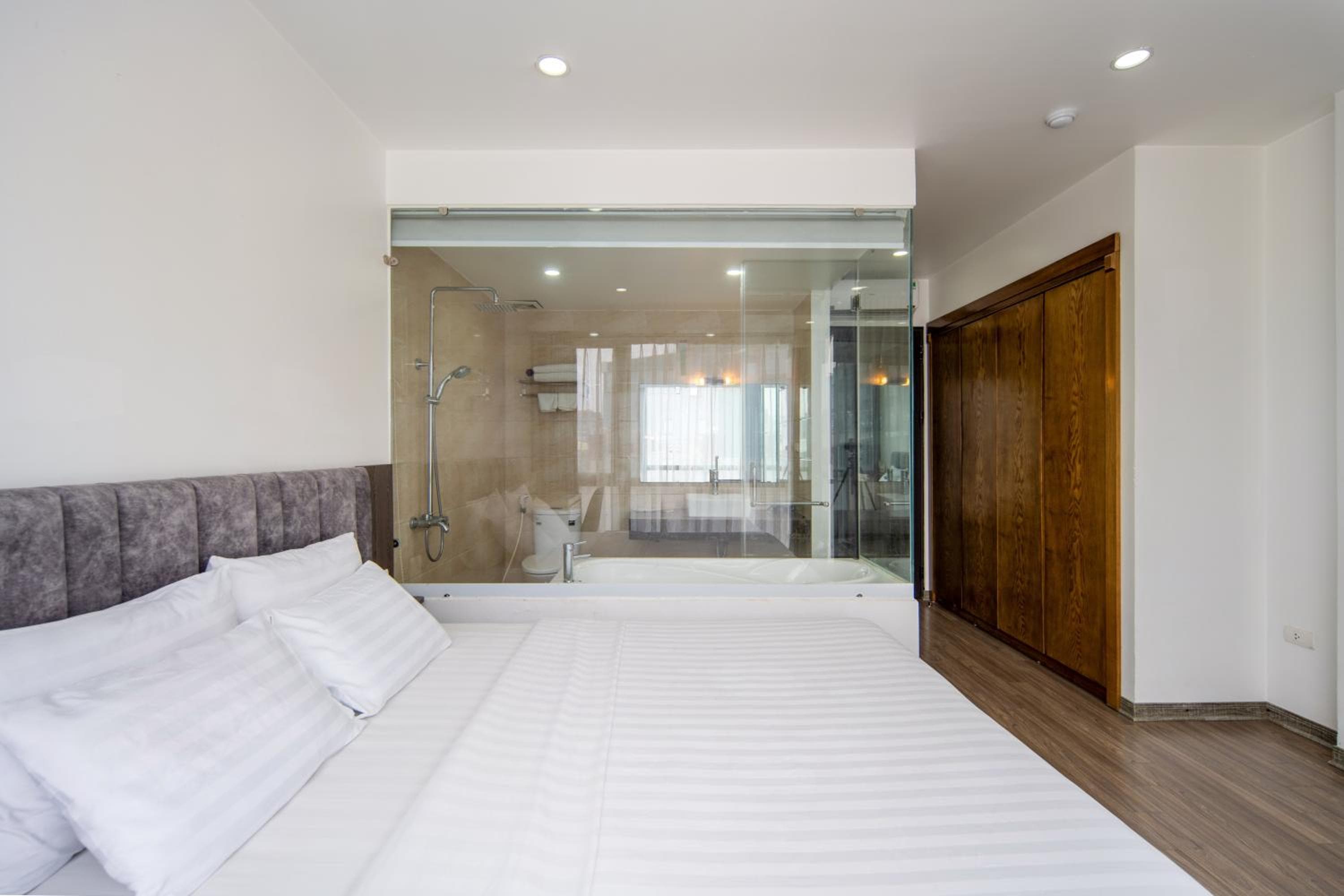 Granda Suites Hanoi, Hanoi, photo 6