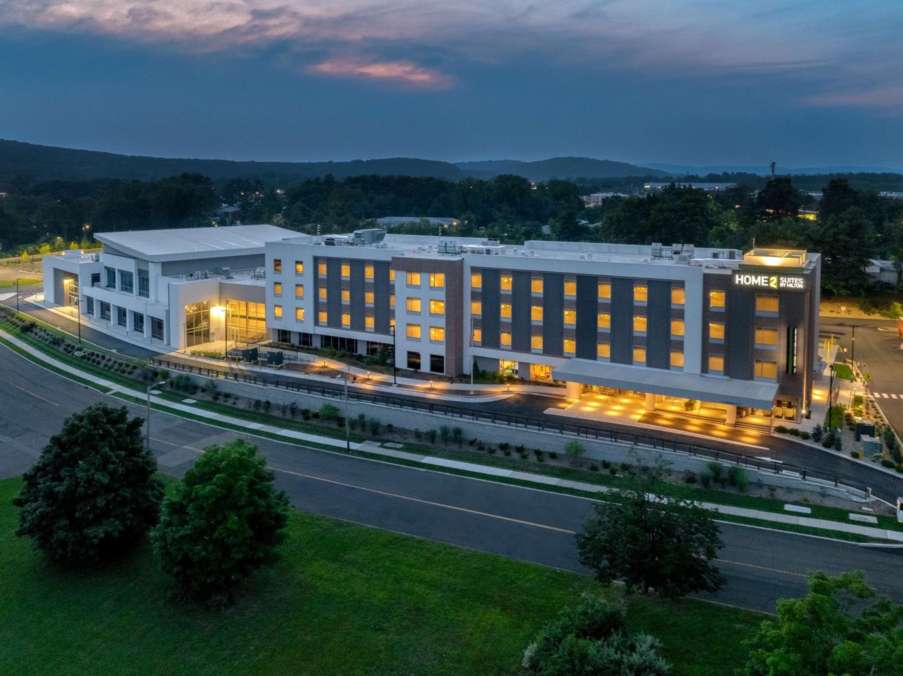 Home2 Suites By Hilton Bristol, Bristol, photo 4