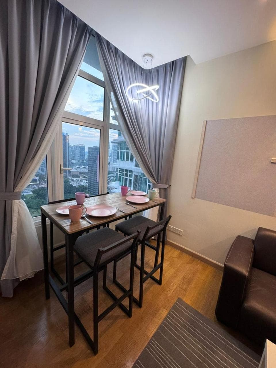 KL Sentral Dua Sentral Cozy Homestay Apartments by Hollywood Homes #FreeCarPark, Kuala Lumpur, photo 3