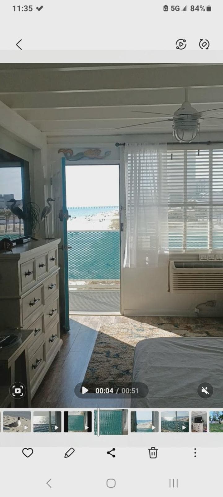 Oceanfront BEACH! CONDO COUPLES GETAWAY,HONEYMOON SWEET, Perfectly Cozy Beach Front Condo, full kitchen, pool, free parking,CHECK-IN AT DOOR You will LOVE, Panama City Beach, photo 6