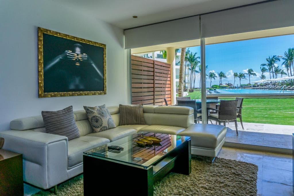 The Elements Oceanfront & Beachside Condo Hotel, Playa del Carmen, photo 4