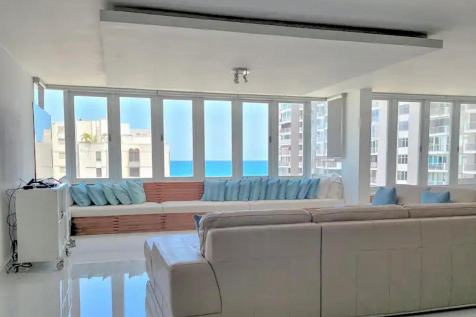 Apartamentos LUXURY Carolina PR, San Juan