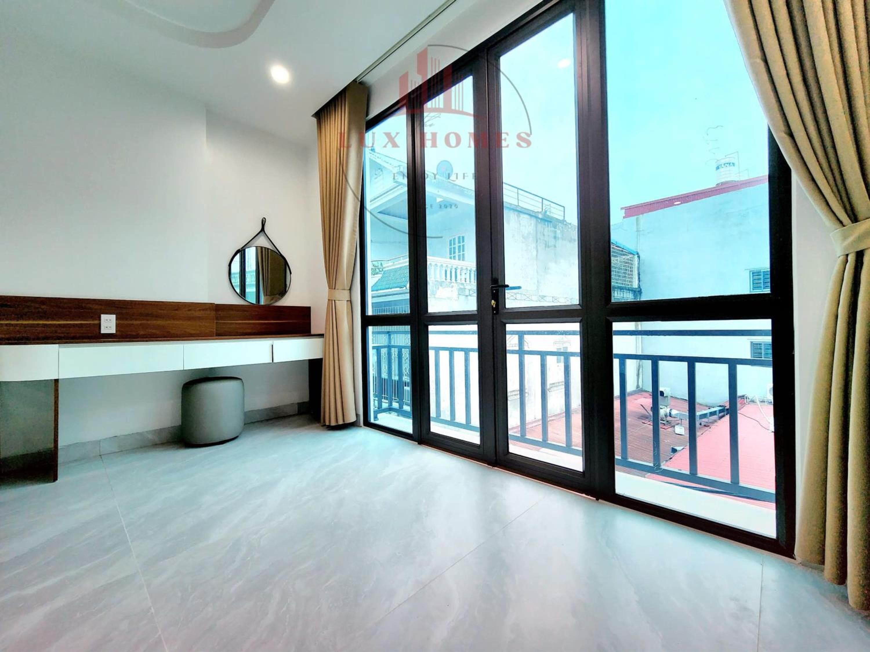 The LuxHomes Apartment ᵀᴹ I 231 Văn Cao, Hai Phong, photo 3