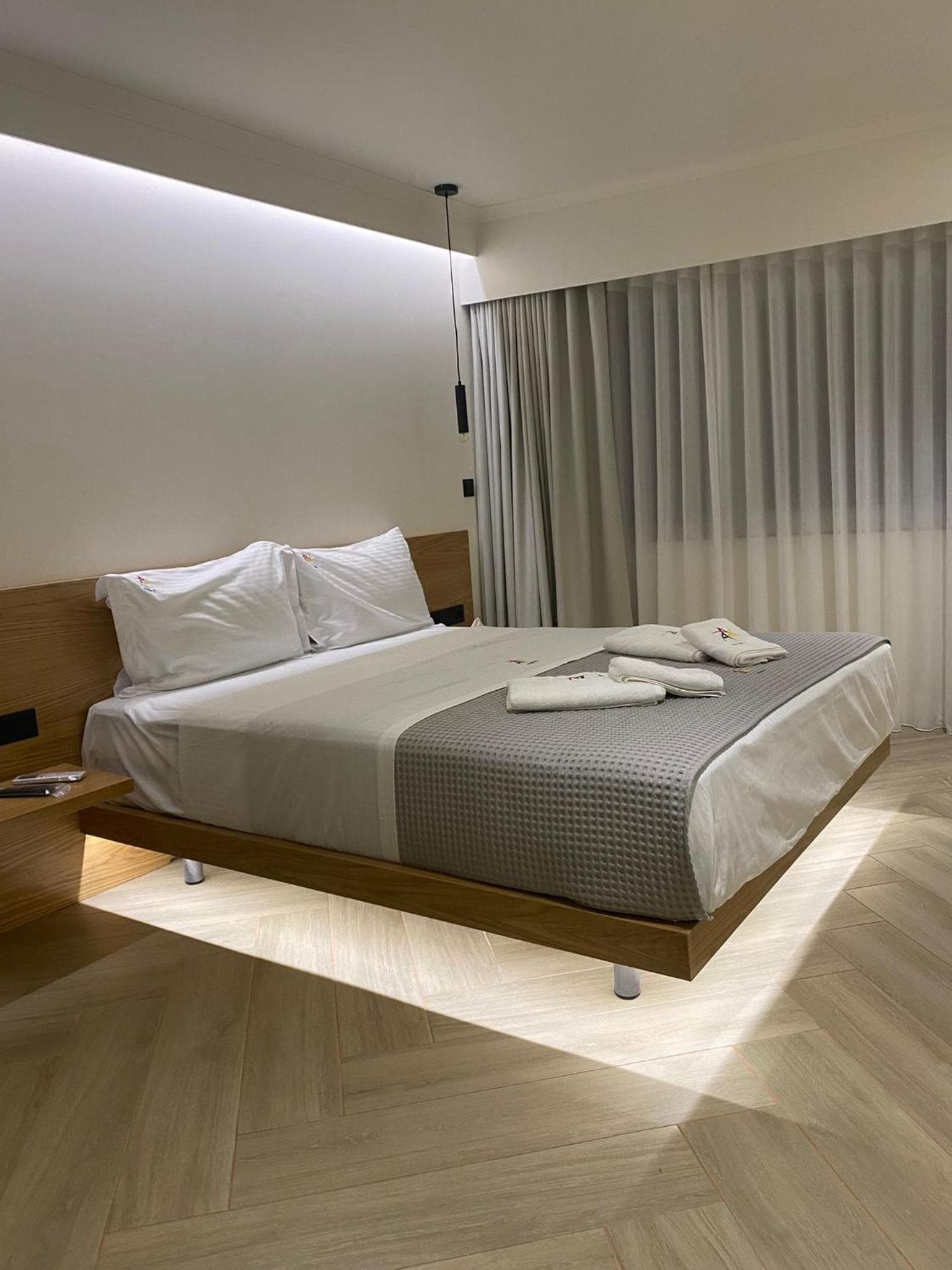 Triple A - Family hospitality Near Ermou - FREE Parking!, Athens