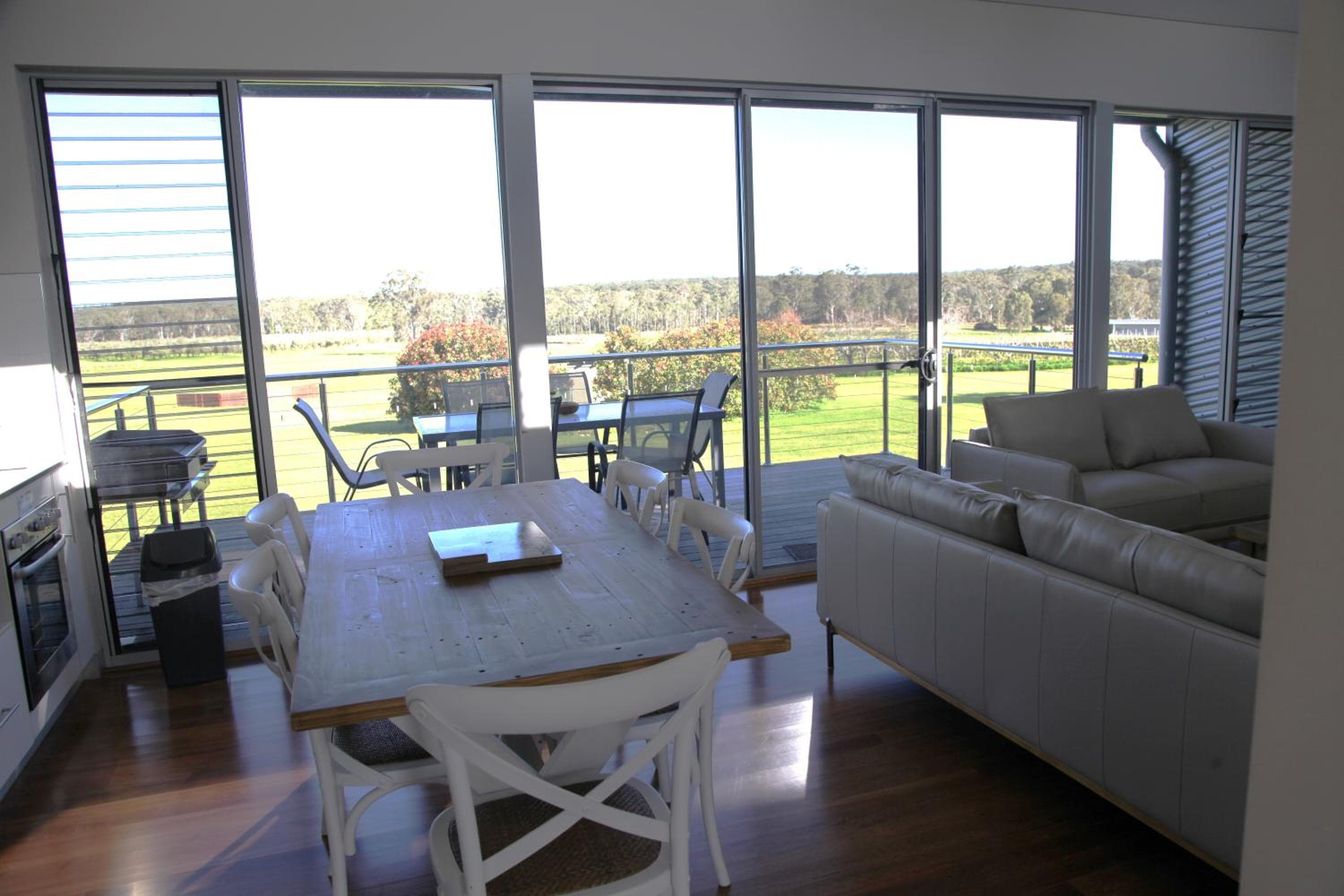 Adina Vineyard, Lovedale, photo 4
