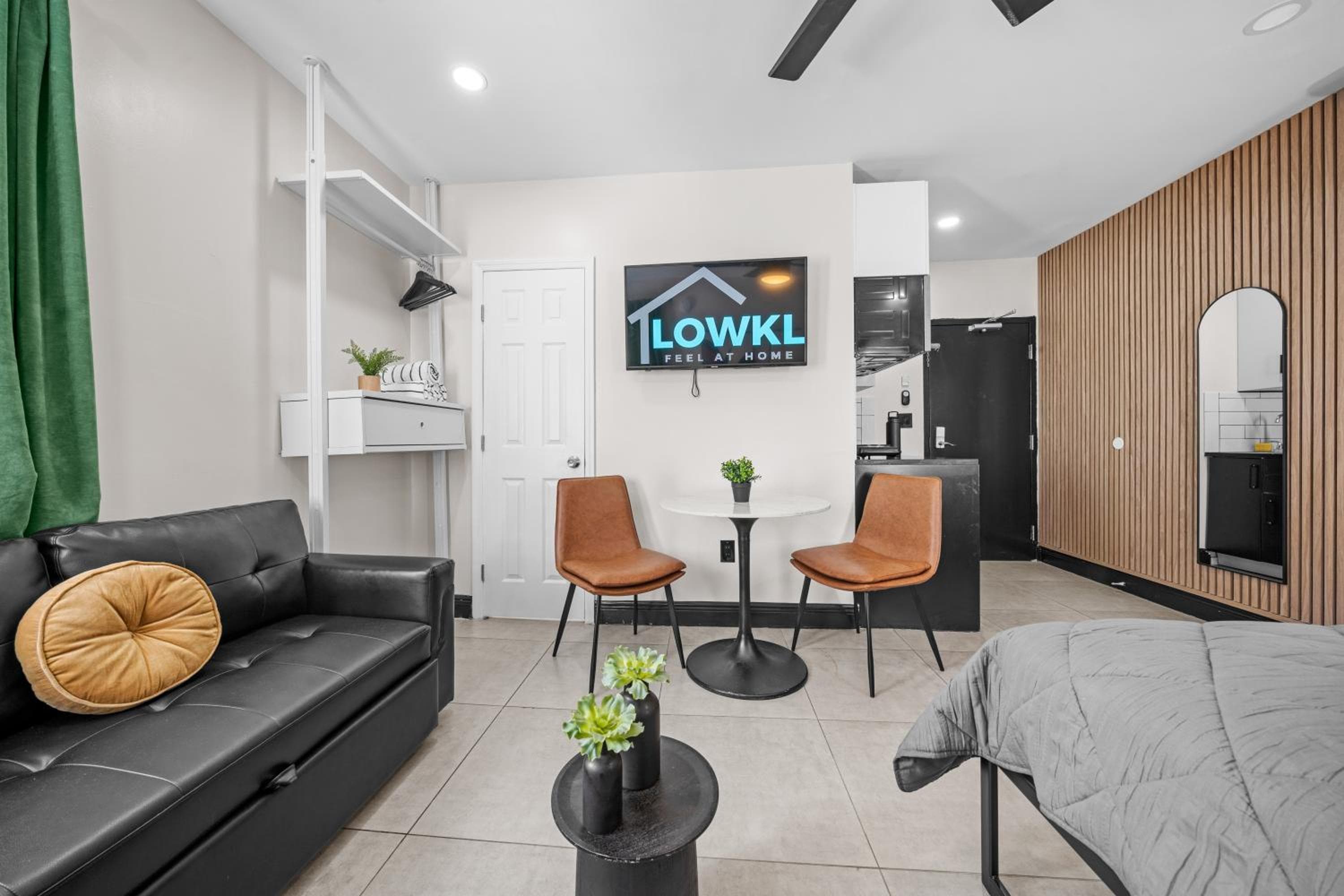 Baybreeze Apartments by Lowkl, Miami Beach, photo 3