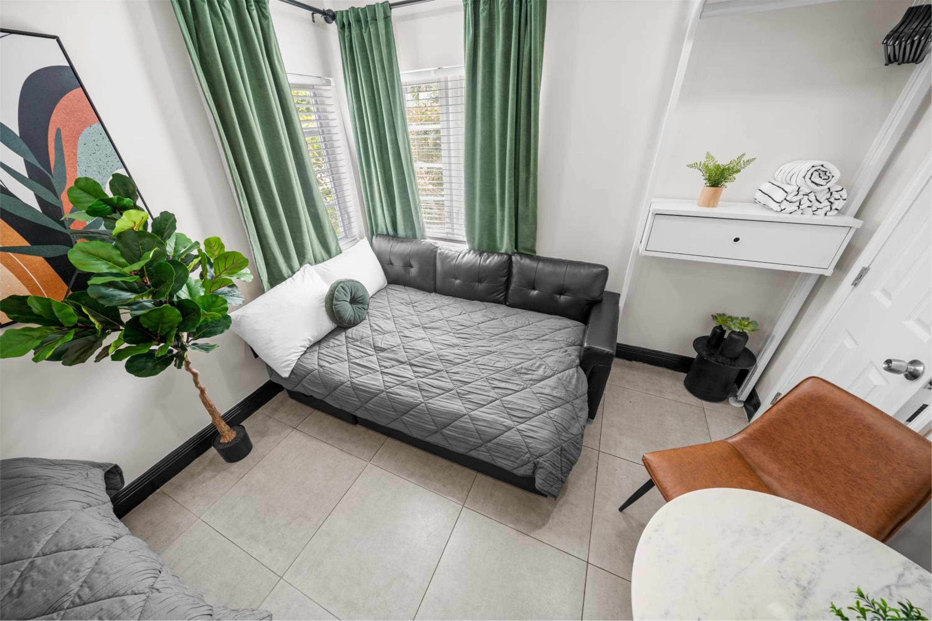 Baybreeze Apartments by Lowkl, Miami Beach, photo 4