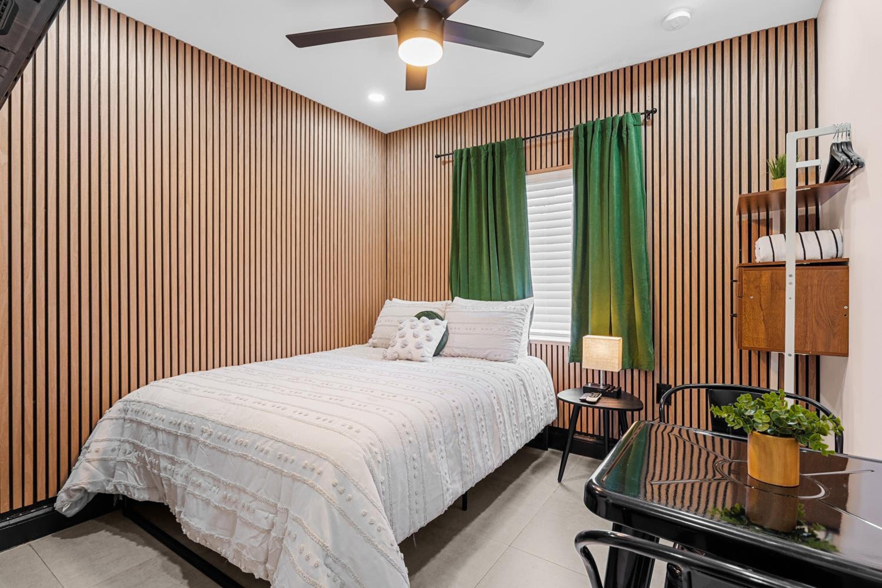 Baybreeze Apartments by Lowkl, Miami Beach, photo 6
