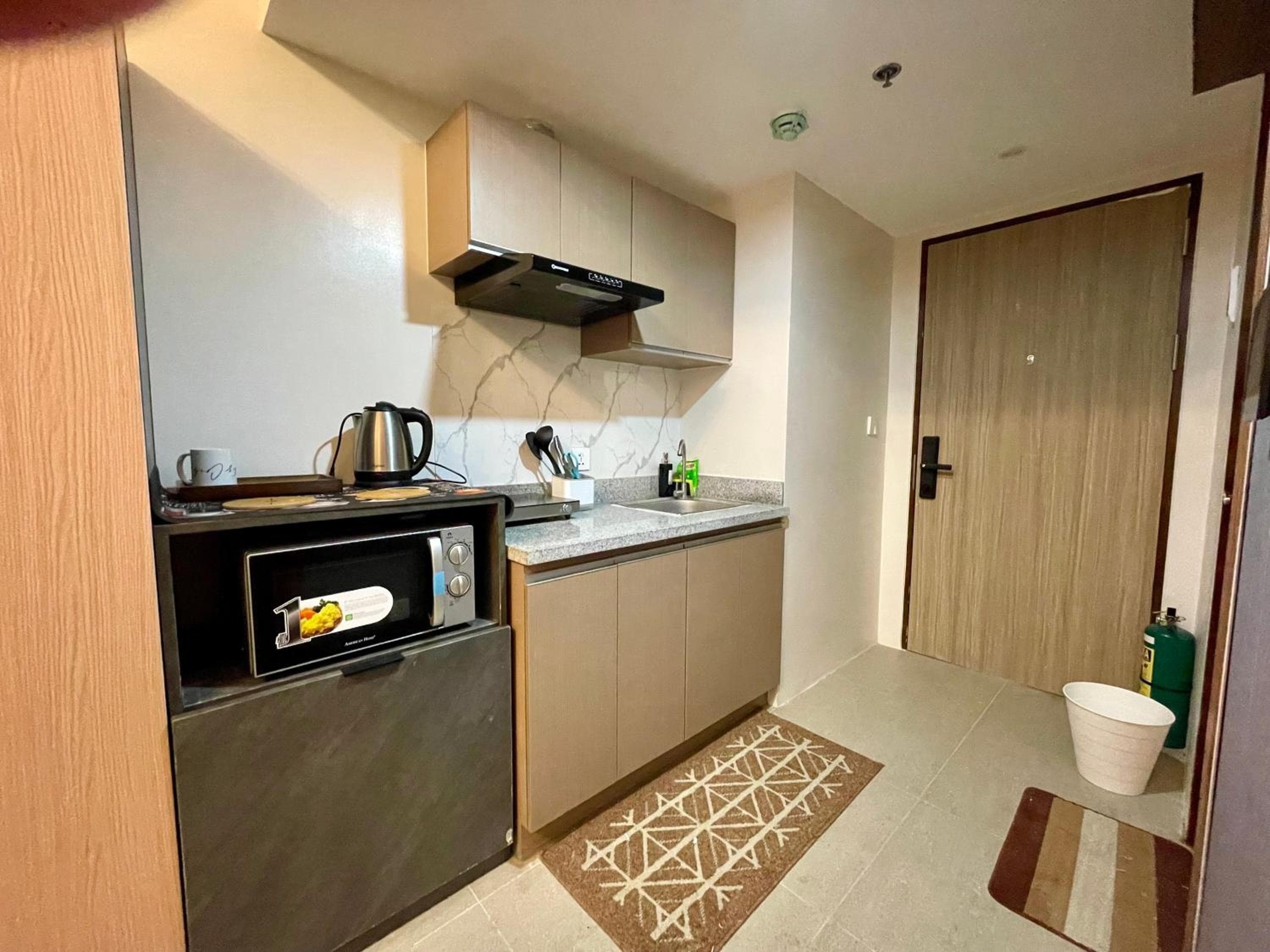 Luxe Condo near IT Park & Waterfront - Free use of Pool, Gym and Sauna, Cebu City, photo 3