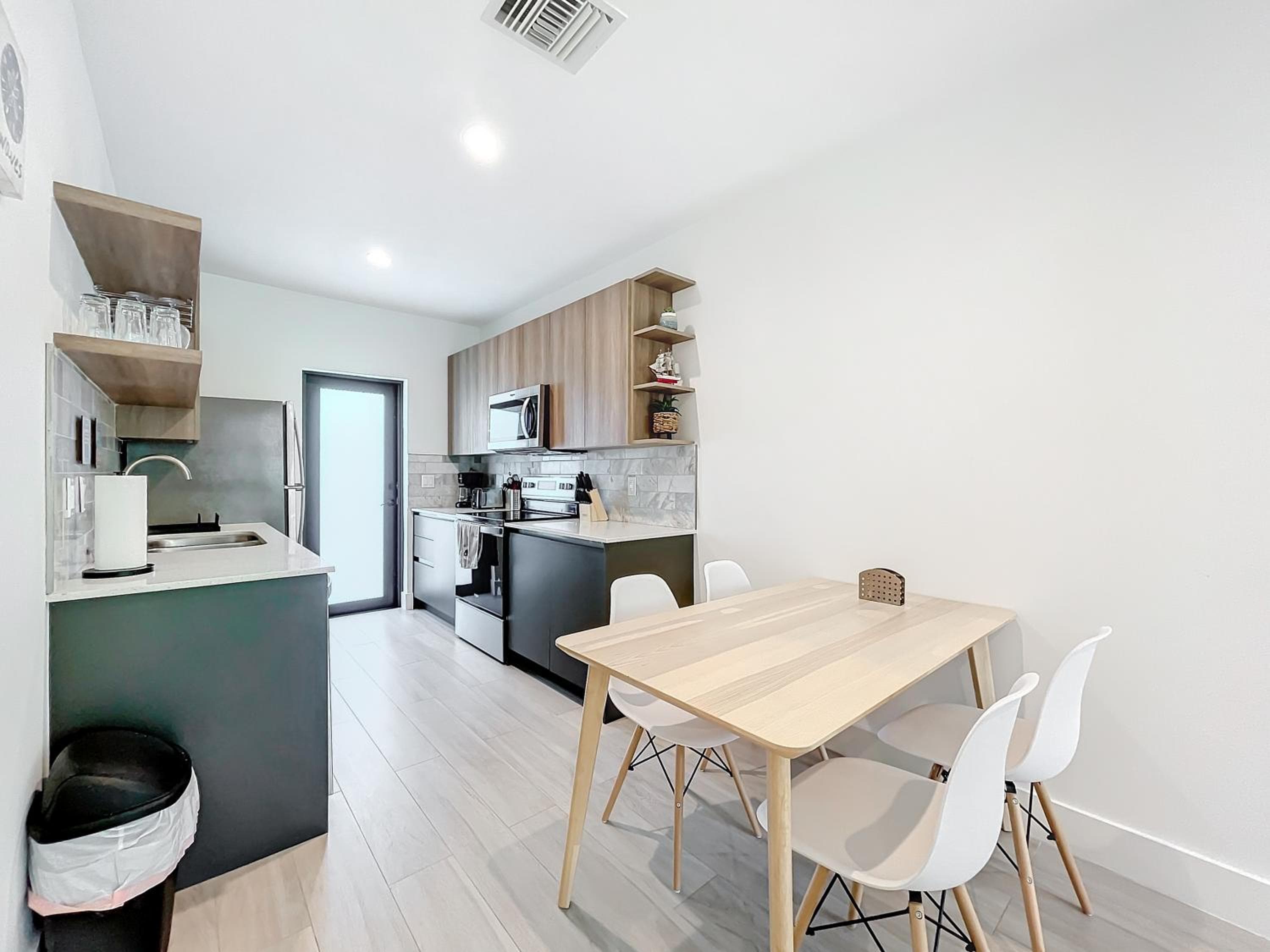 Los Patios Home Suites, Miami Beach, photo 5