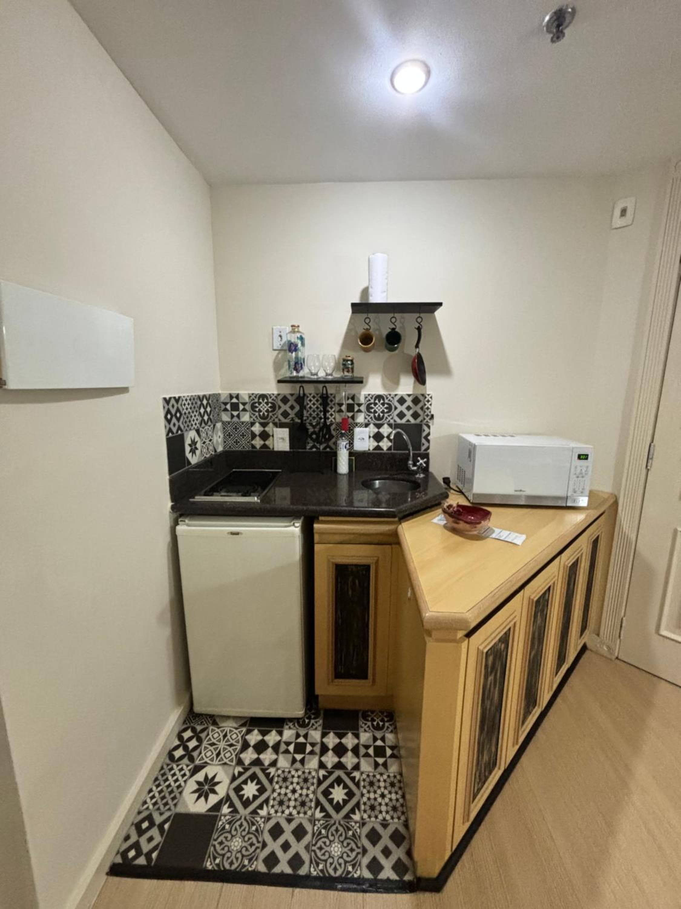 Hotel Univer Pamplona Paulista Jardins cozinha garagem ótima localização 1103, Sao Paulo