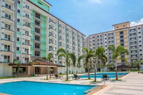 Chill in Peace Staycation 2BR condo at Field Residences, Sucat near NAIA, Manila
