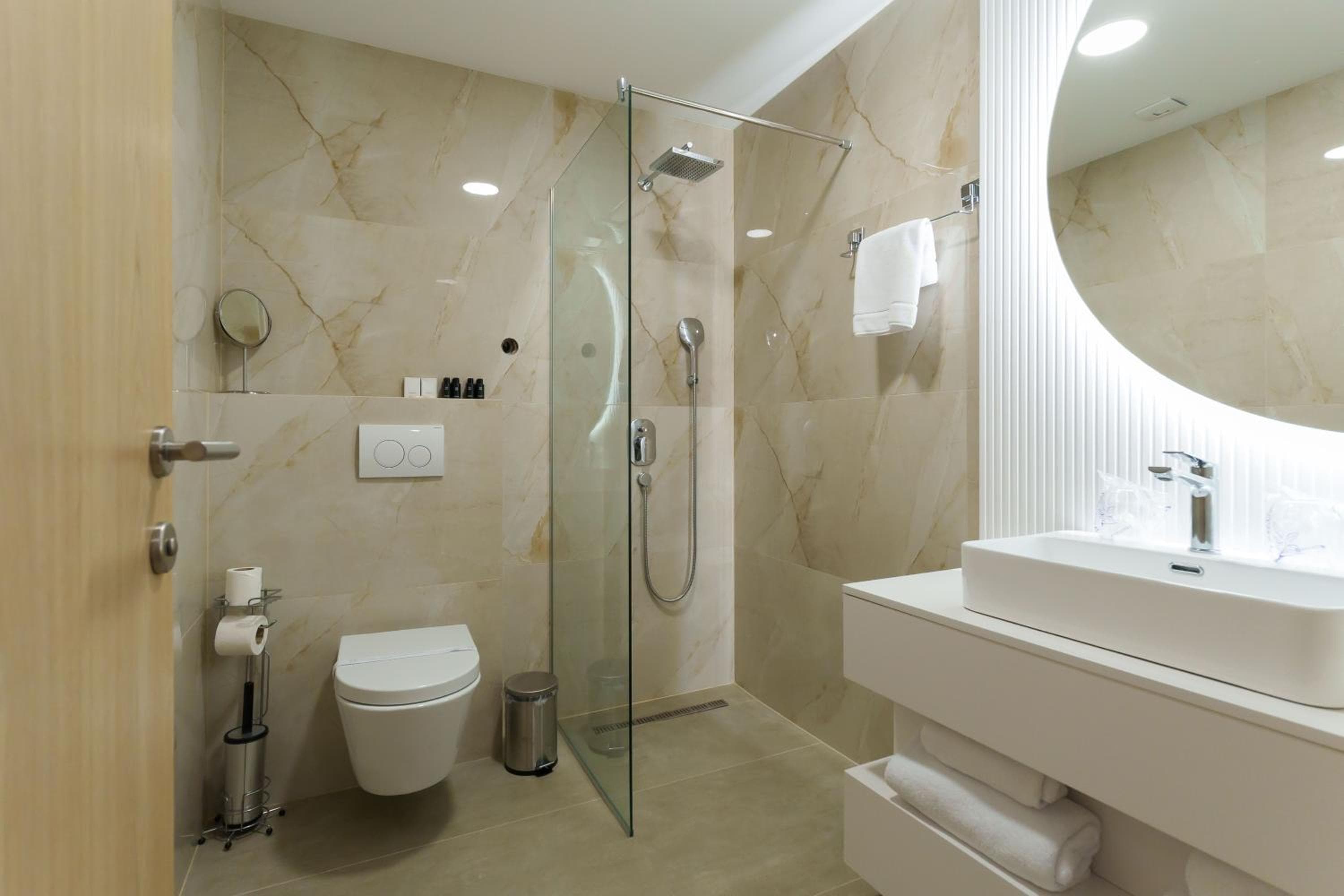 Move In Aparthotel, Belgrade, photo 2