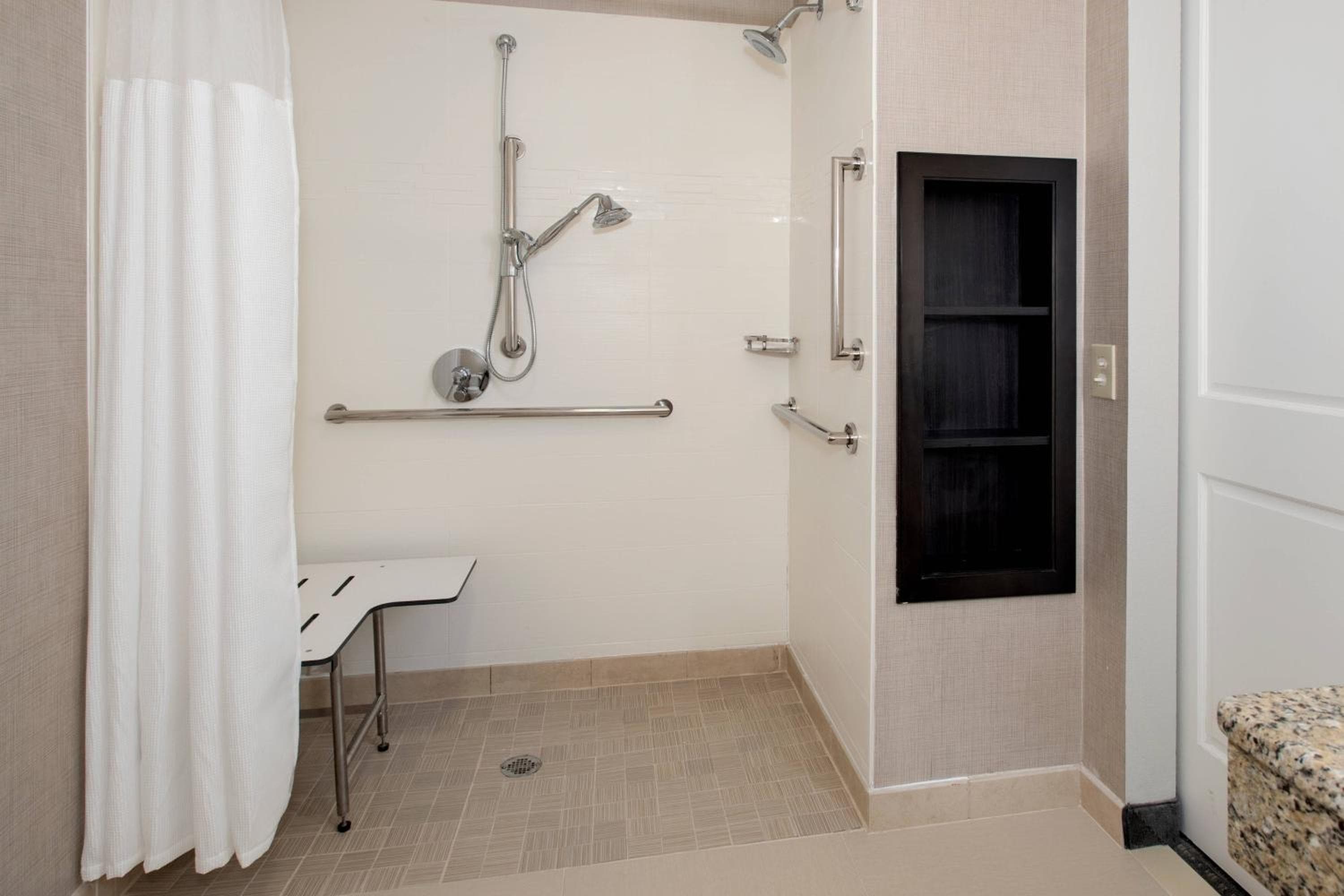 Residence Inn Syracuse Carrier Circle, East Syracuse, photo 2