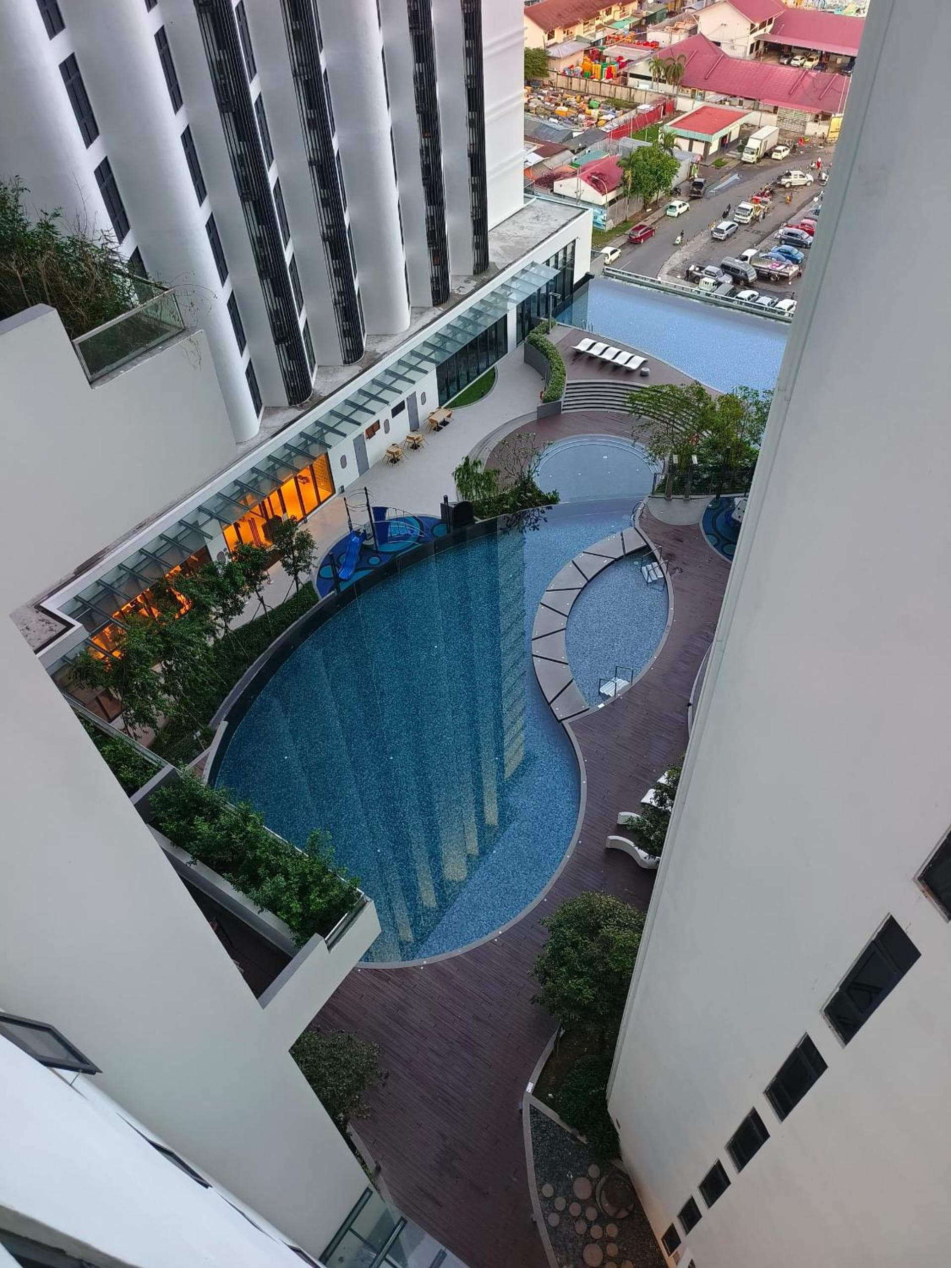 Kinabalu 2 Home stay The Shore KK, Kota Kinabalu