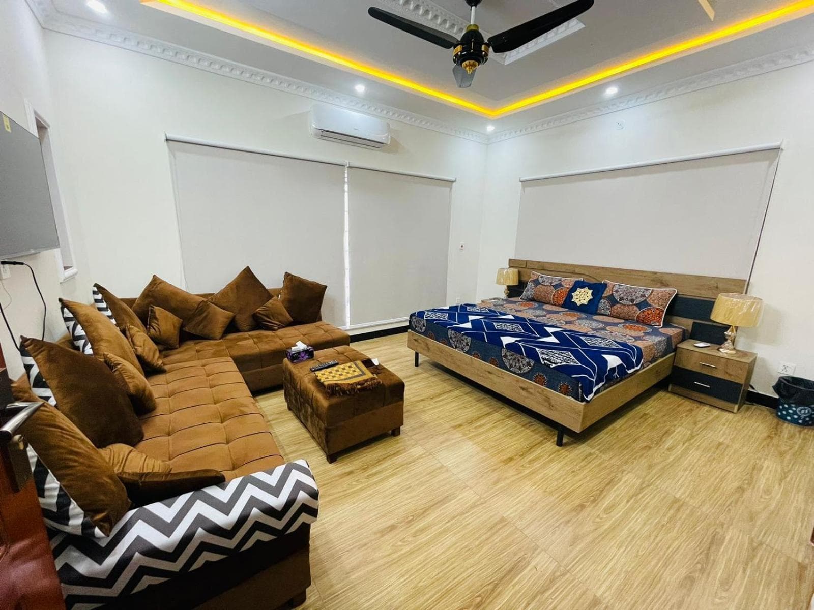 Motorway Majesty Lodges - Near Islamabad International Airport & Motorway, Islamabad