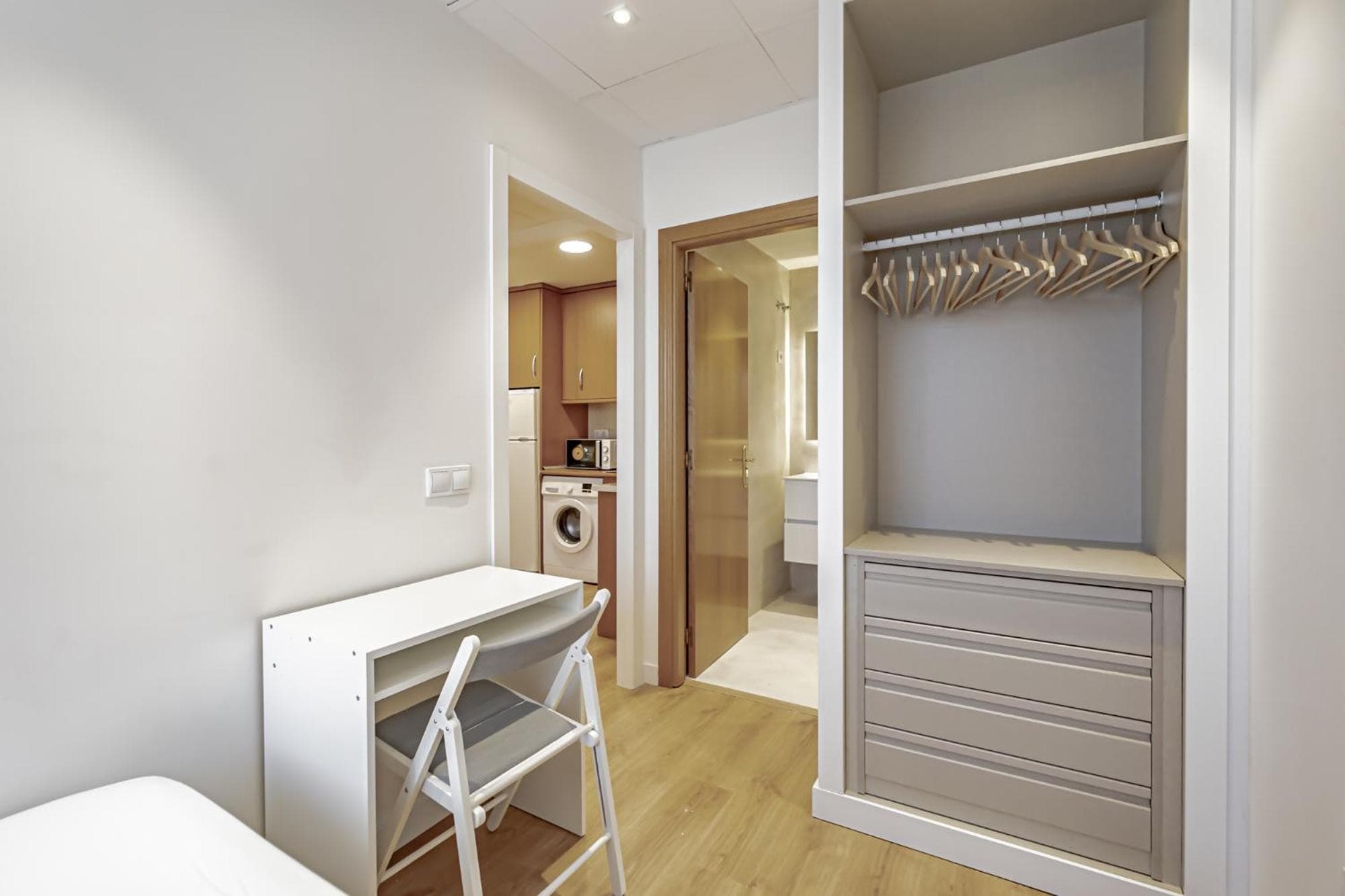 Apartamentos Noviembre, Madrid, photo 5