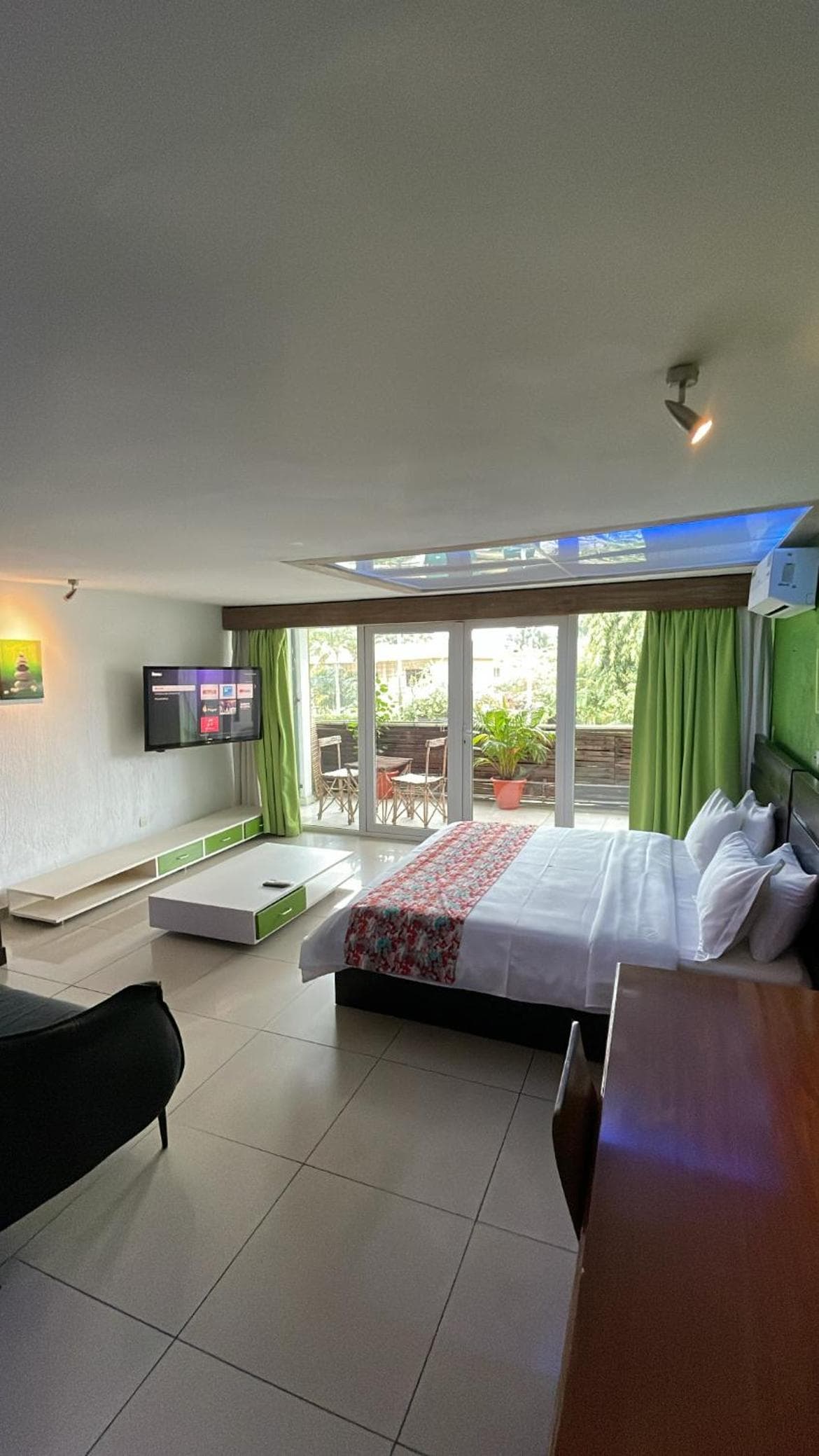 Ecologe, Abidjan