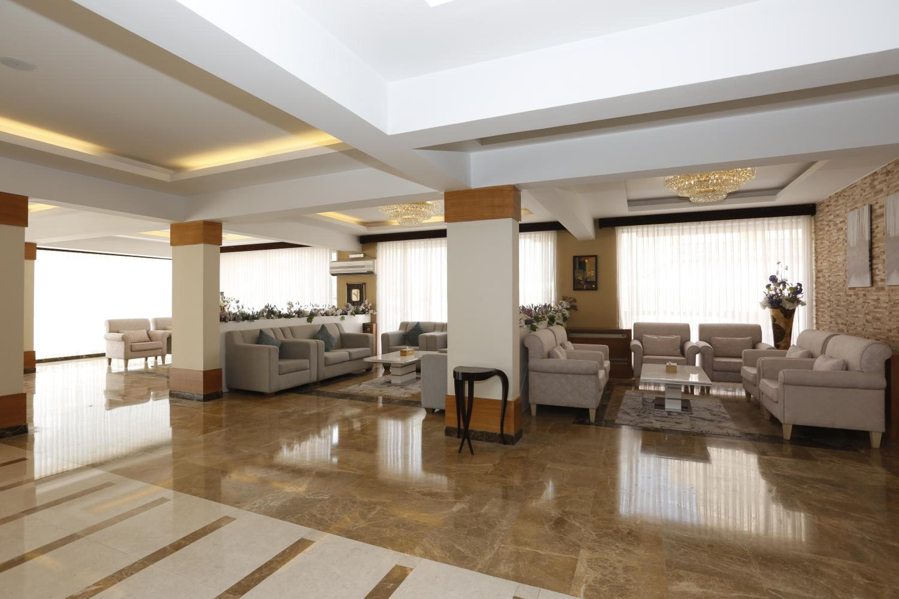 Hotelier Suites by Cantonal, Riyadh, photo 5