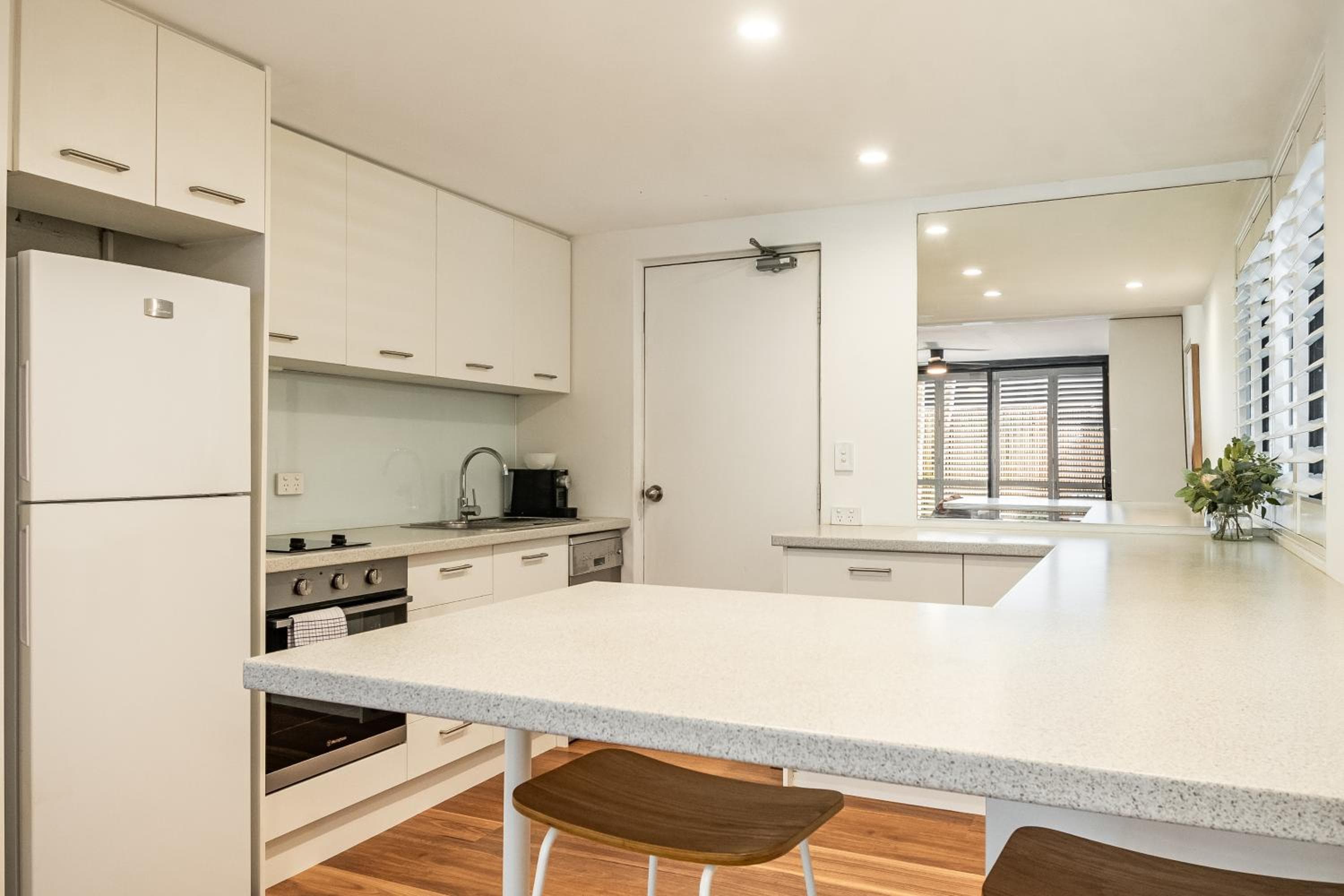 Julians Apartments, Byron Bay, photo 6