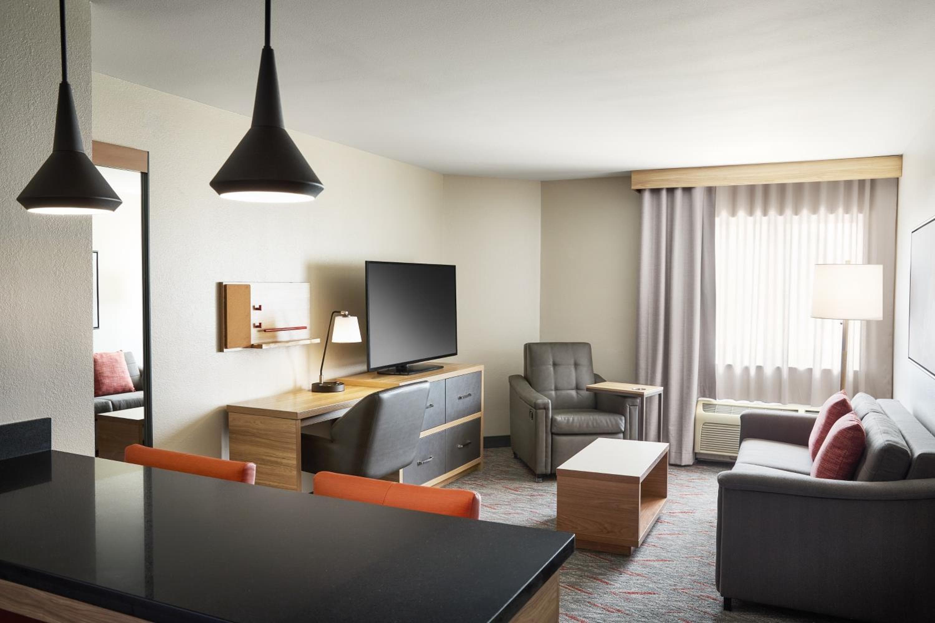 Candlewood Suites Milwaukee Airport - Oak Creek by IHG, Oak Creek, photo 2