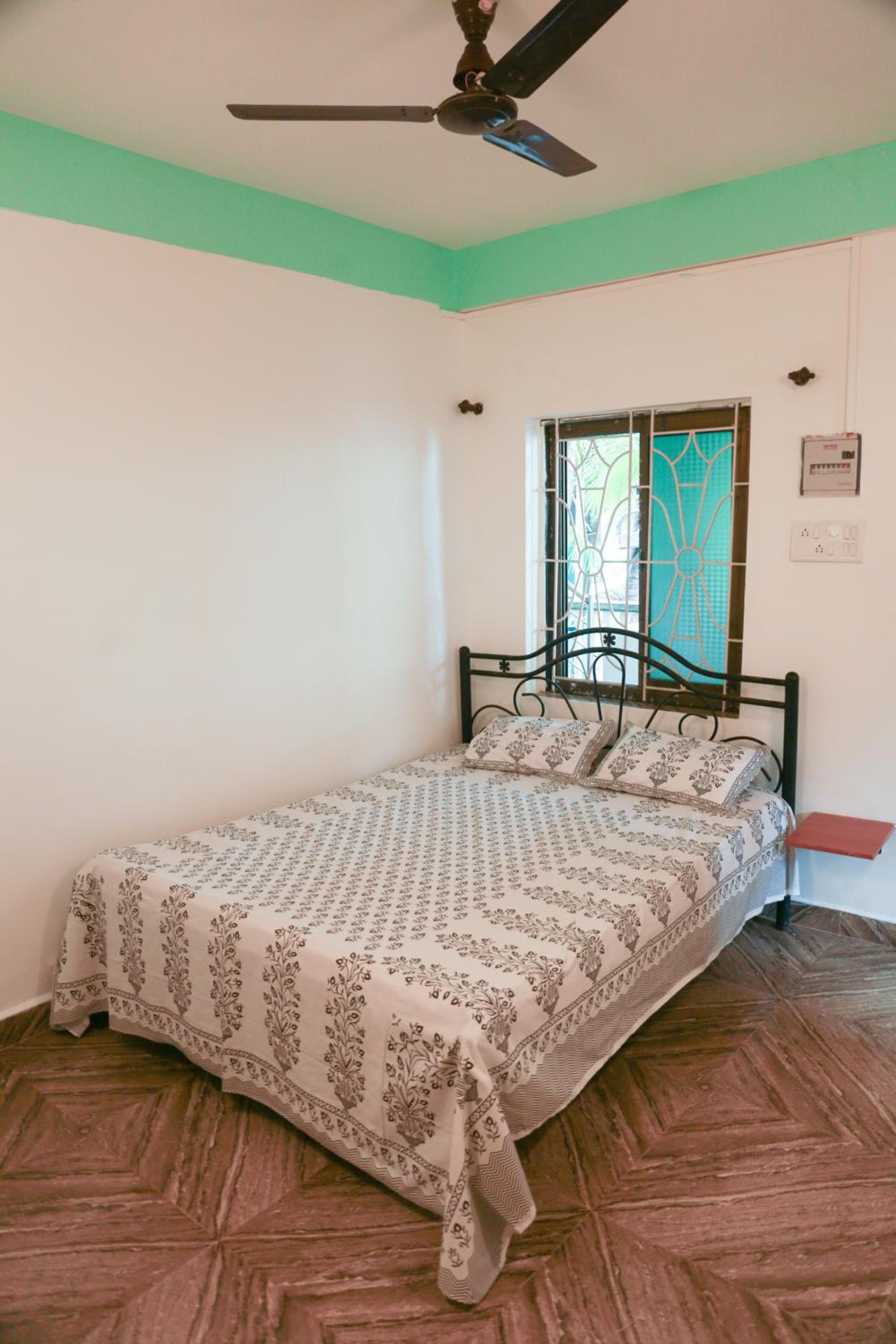 Kumbaya Beachside Hostel & Rooftop Cafe, Arambol, photo 5