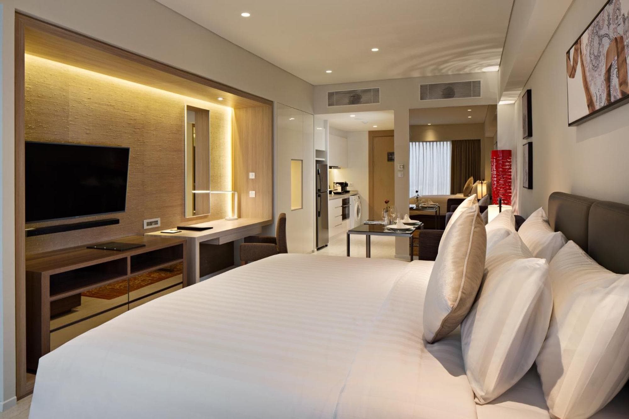 Oakwood Hotel & Residence Surabaya, Surabaya, photo 4