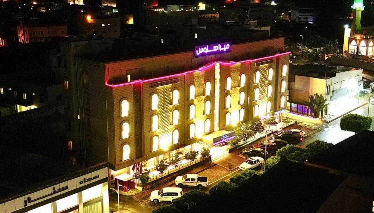 Mera Houses, Baljurashi