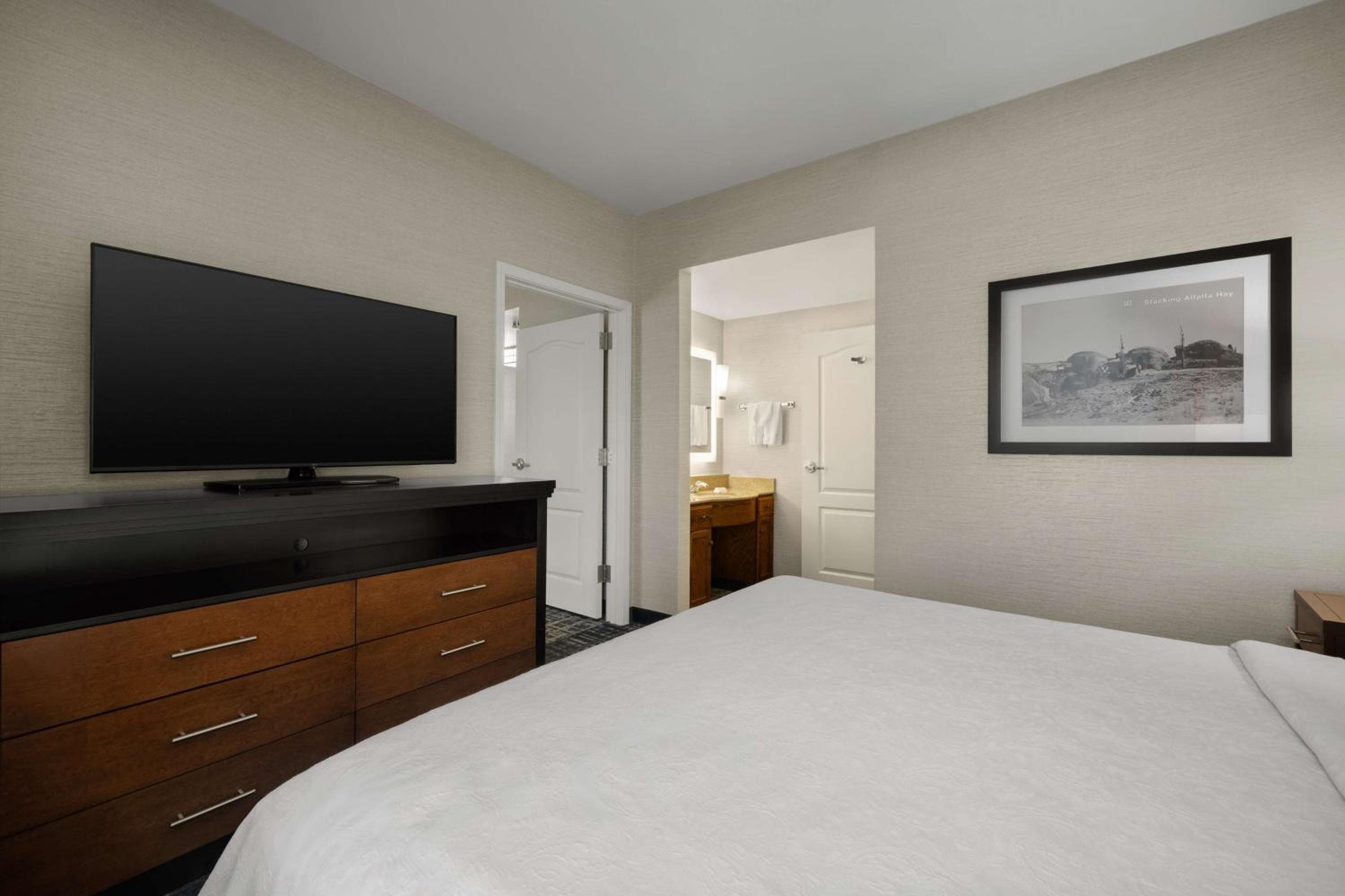 Homewood Suites Bakersfield, Bakersfield, photo 6
