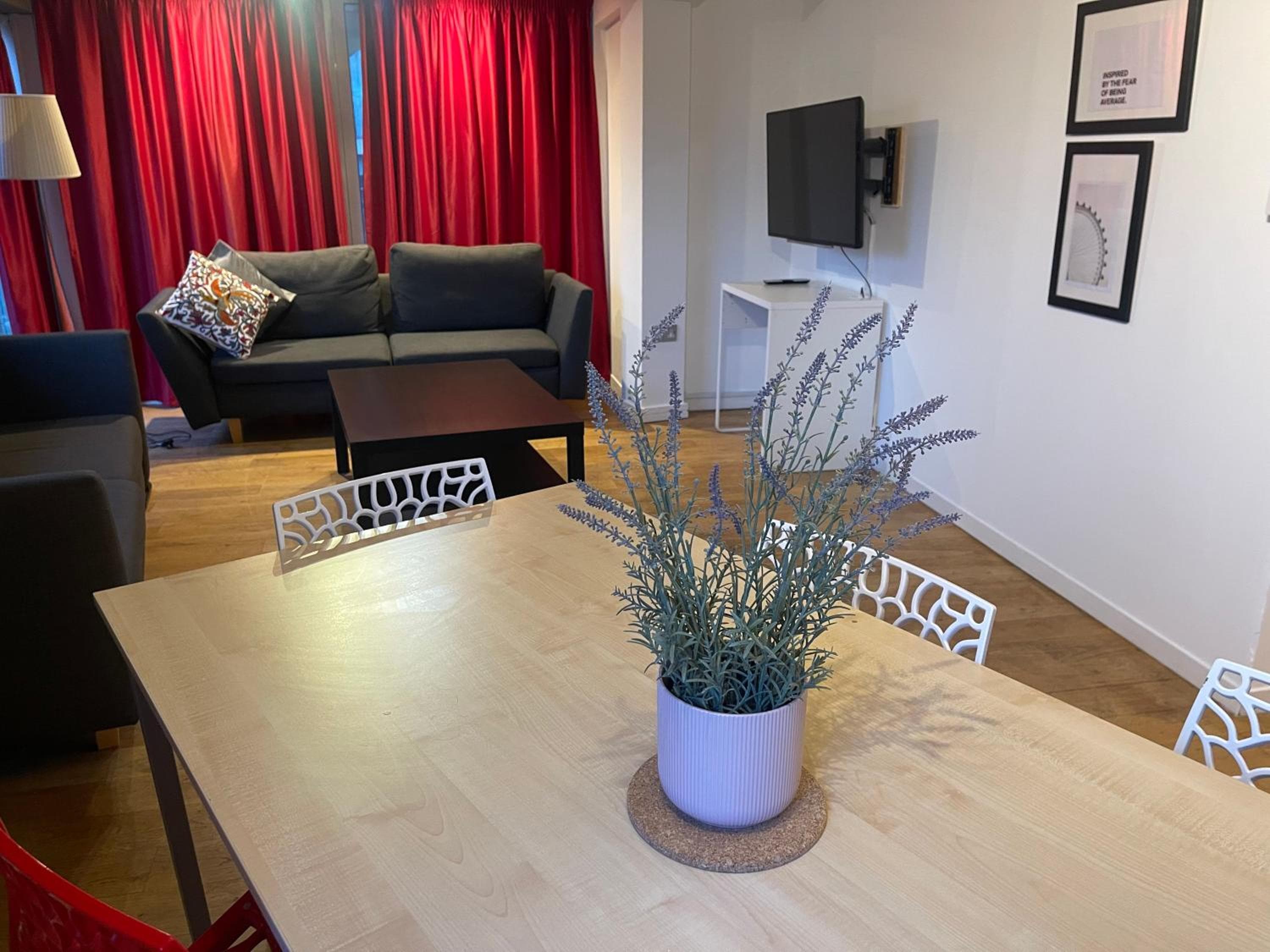 62-66 Farringdon Apartments, London, photo 3