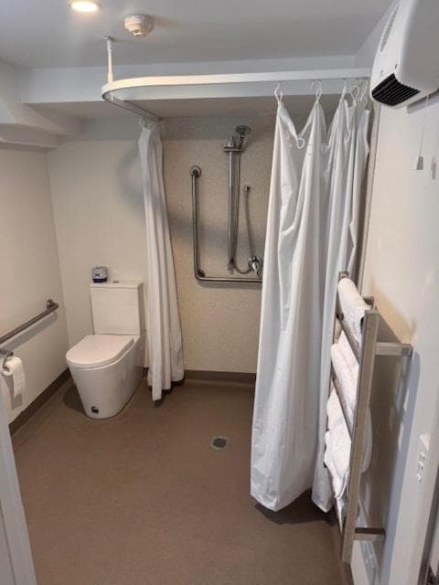 Lakefront Apartments,18 LAKE ESPLANADE ROAD, Queenstown, photo 4