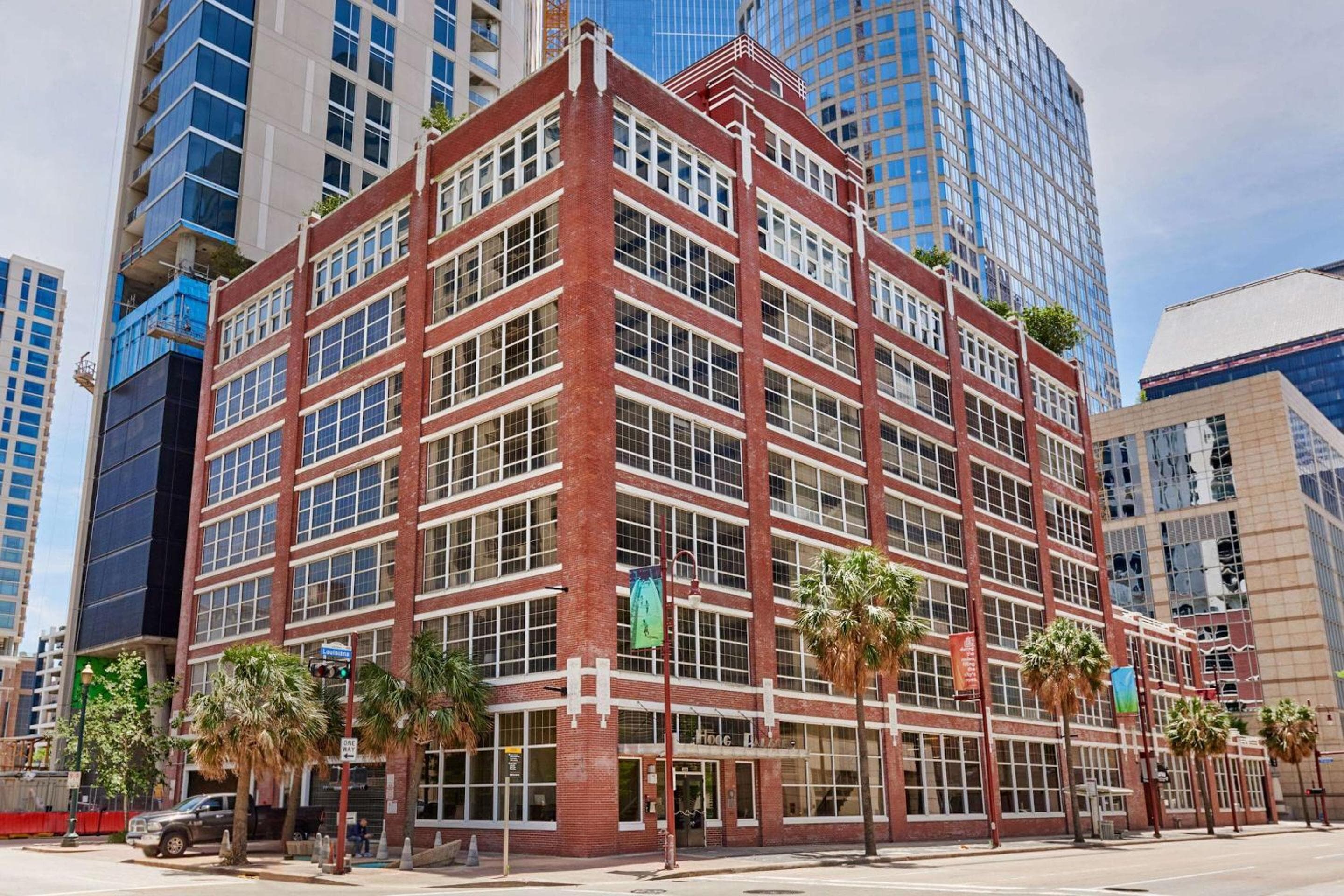 The District at Hogg Palace, A Wyndham Hotel, Houston