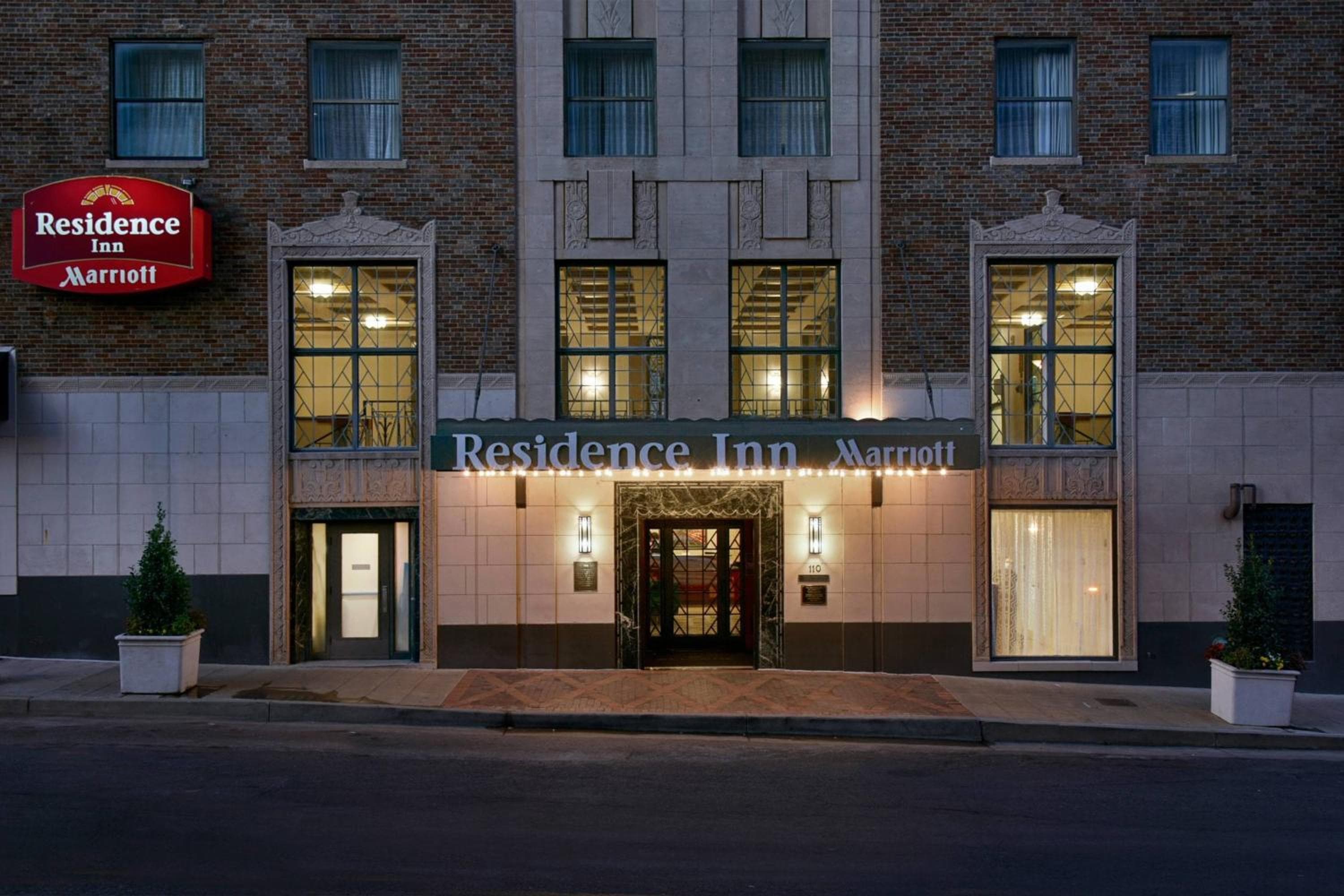 Residence Inn Memphis Downtown, Memphis, photo 2