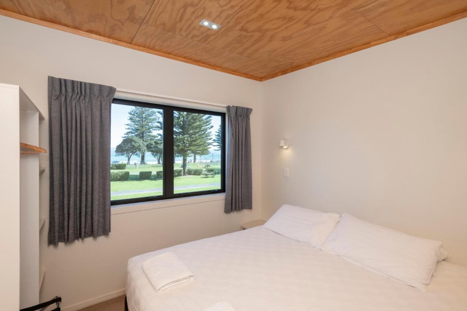 Waikanae Beach Ocean View Apartments, Gisborne, photo 5