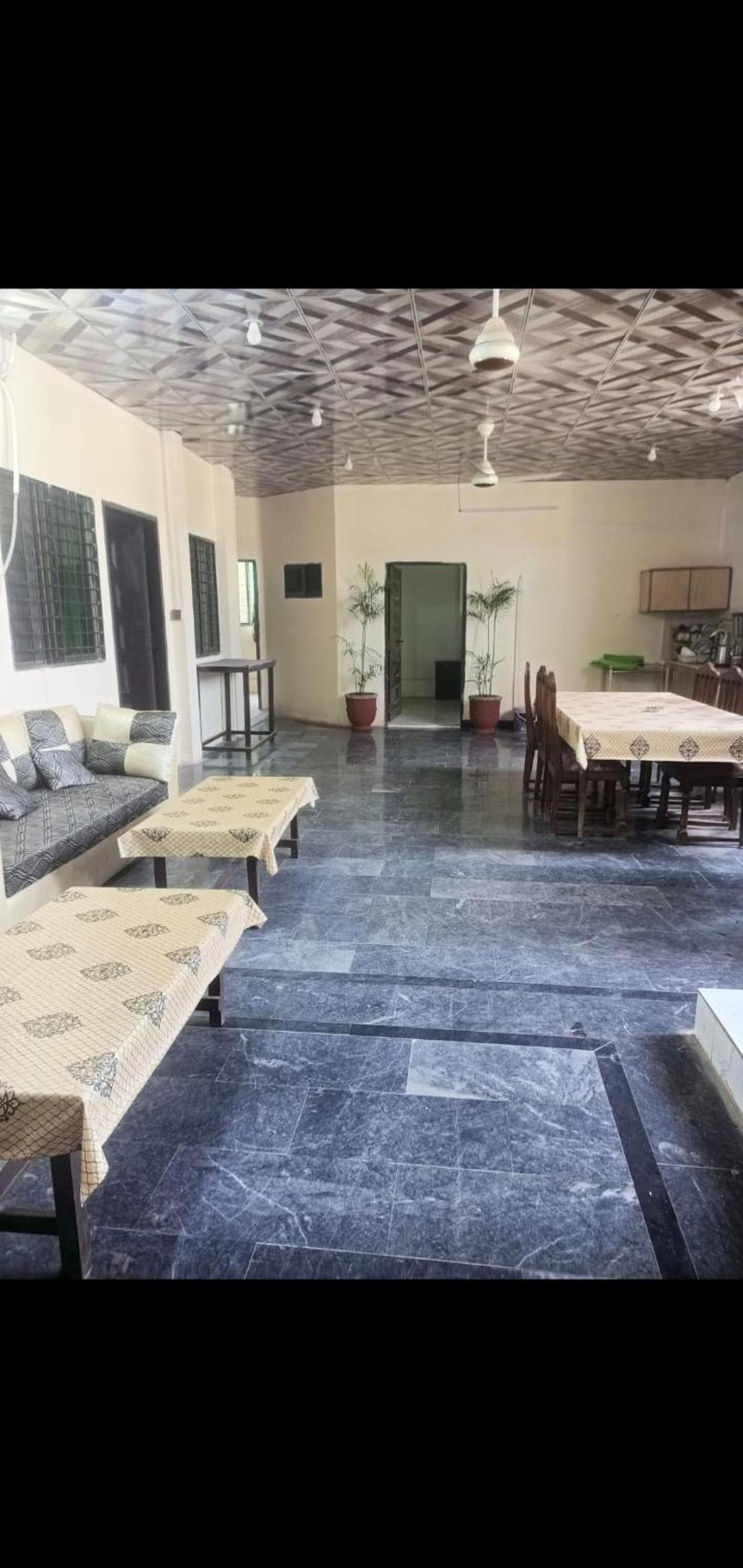 Canal Enclave, Canal Road West, Lahore