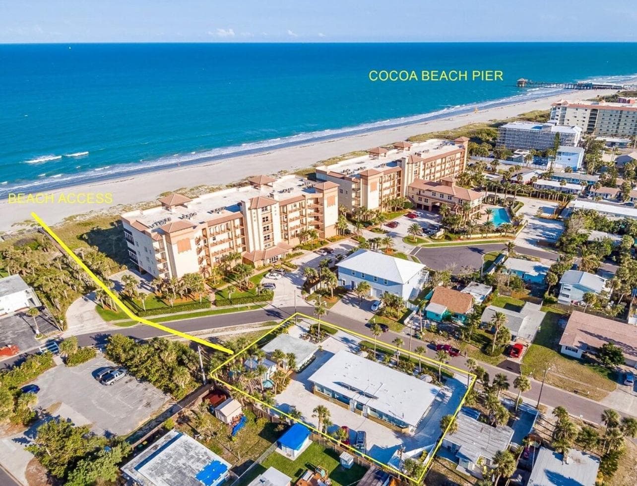 Boutique Vacation Rental Complex at Beach, Cocoa Beach, photo 6