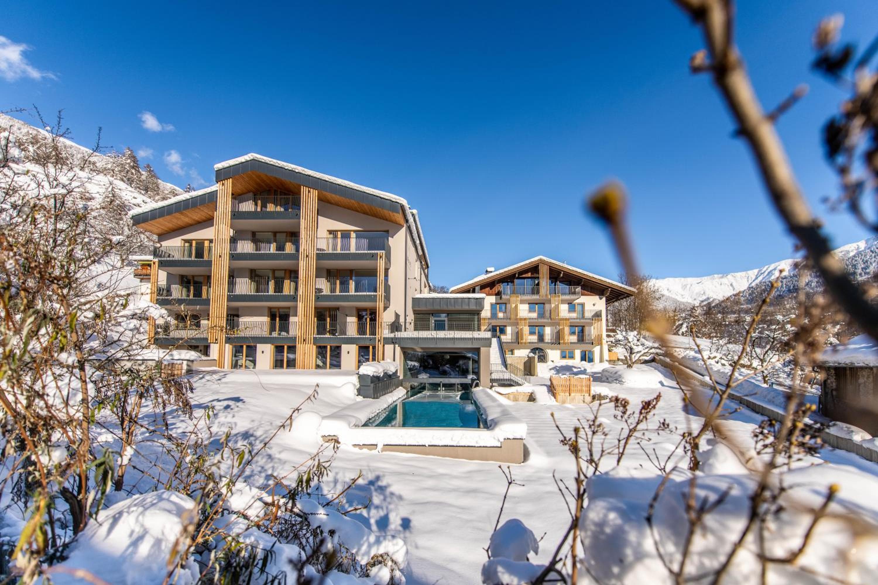 Maraias - Luxury Suites & Apartments, Burgusio