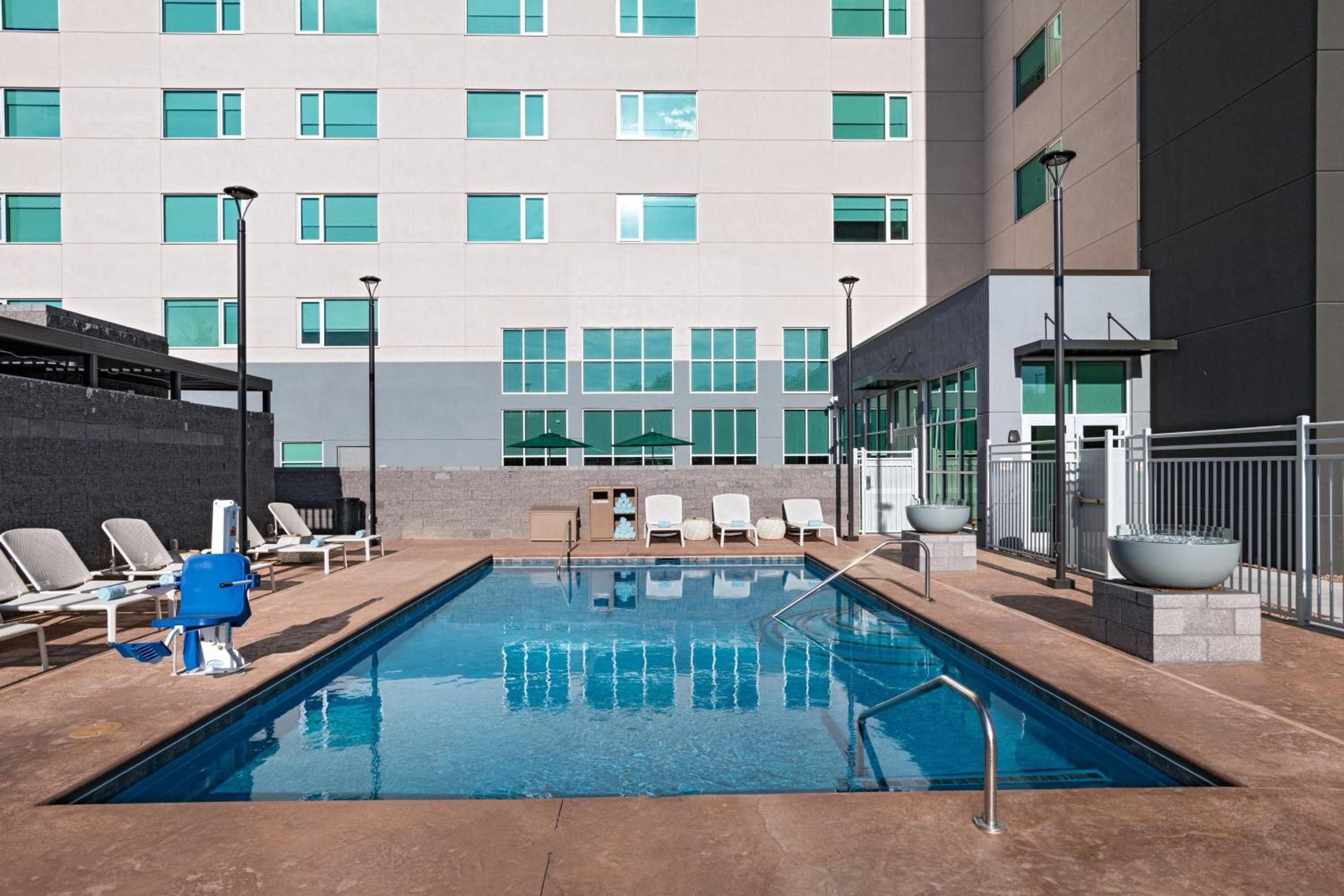 Element by Marriott Albuquerque Uptown, Albuquerque, photo 4