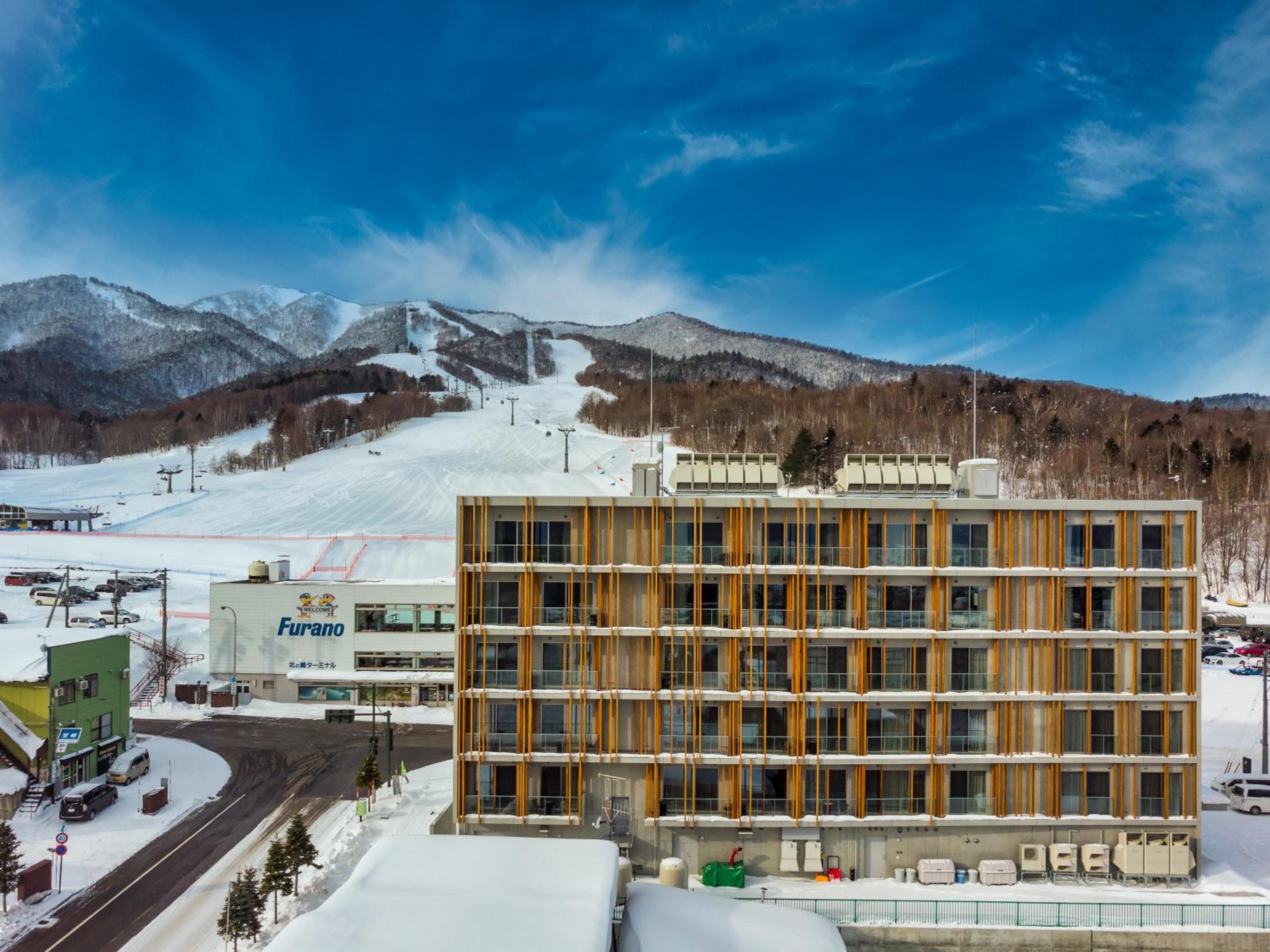 Fenix Furano, Furano