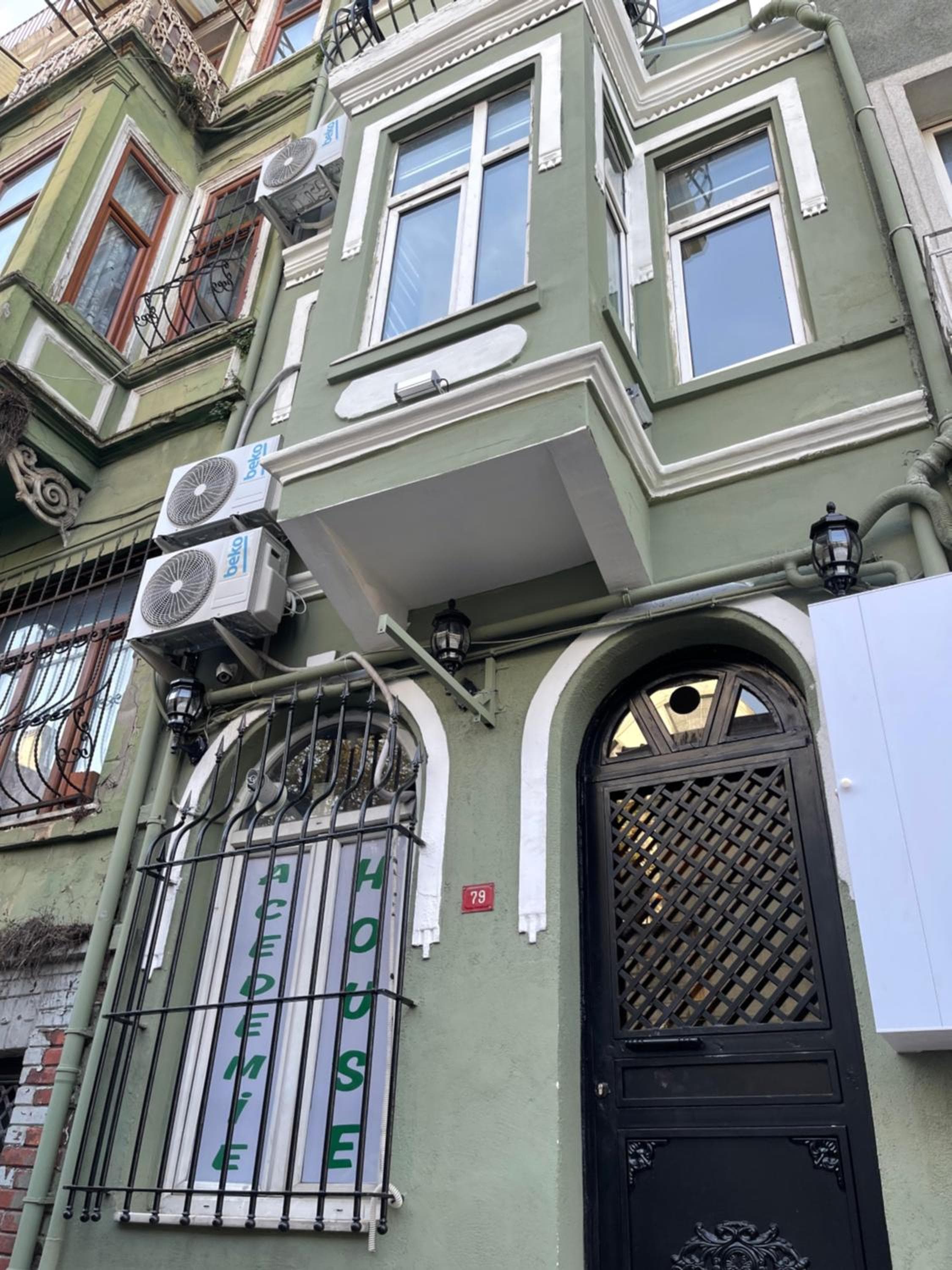Taksim academie house, Istanbul