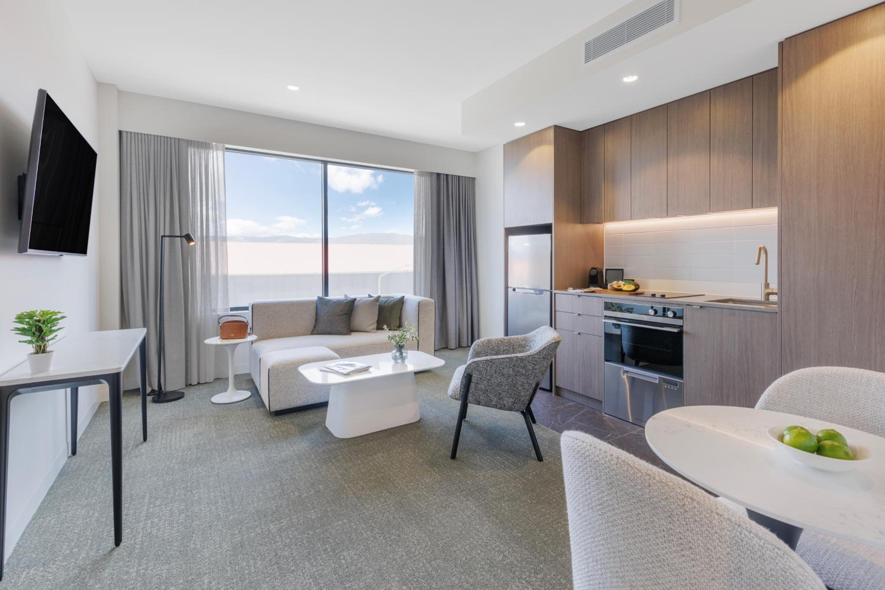 Punthill Tuggeranong, Canberra, photo 5